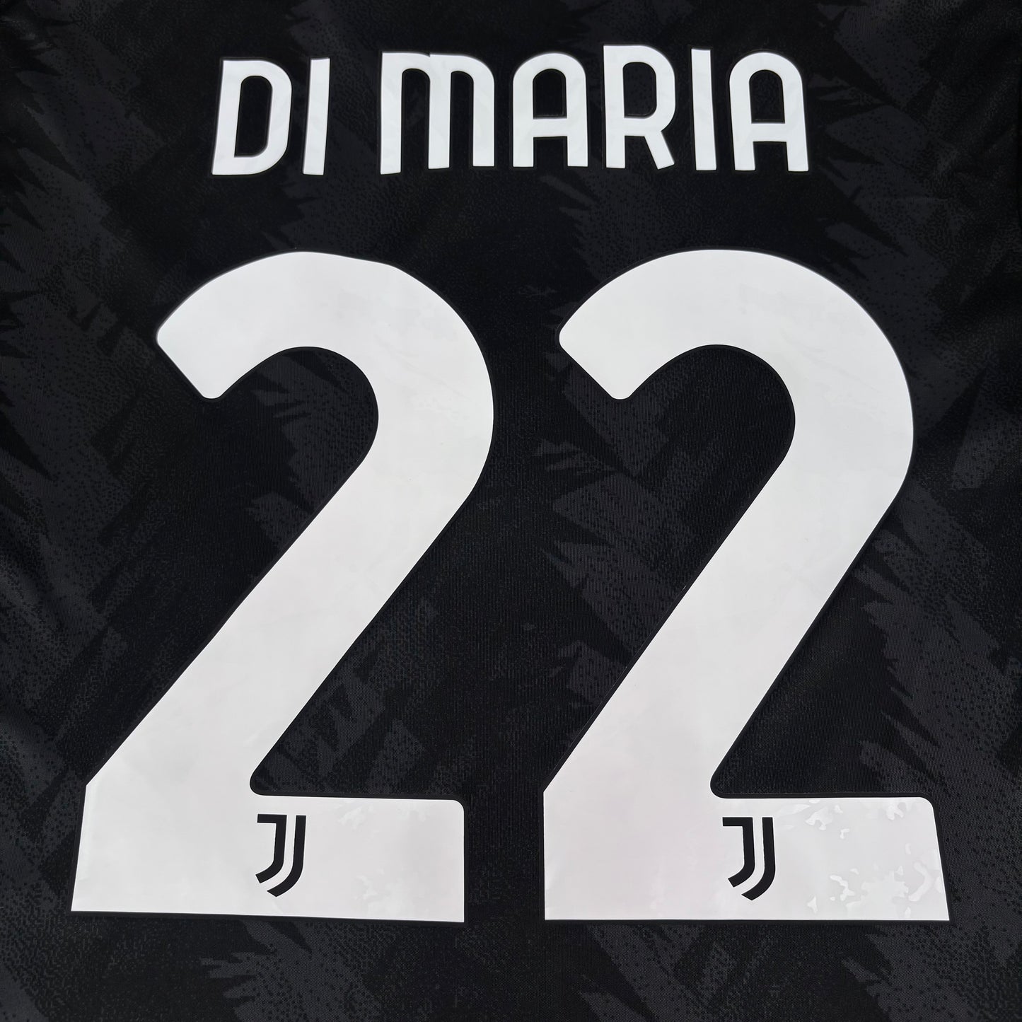 2022/23 Juventus Away Shirt - Di Maria - L