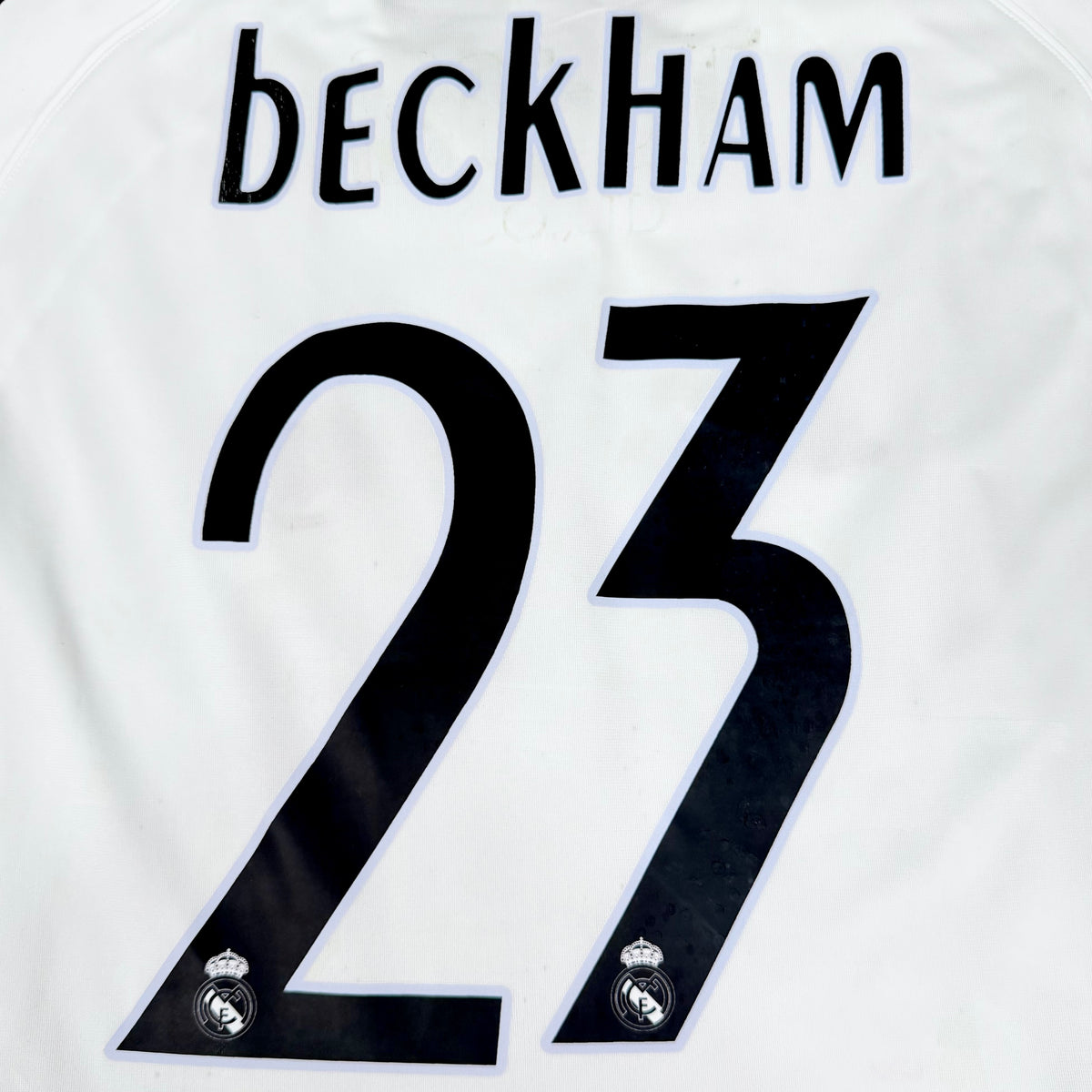 2005/06 Real Madrid Home Shirt - Beckham - M
