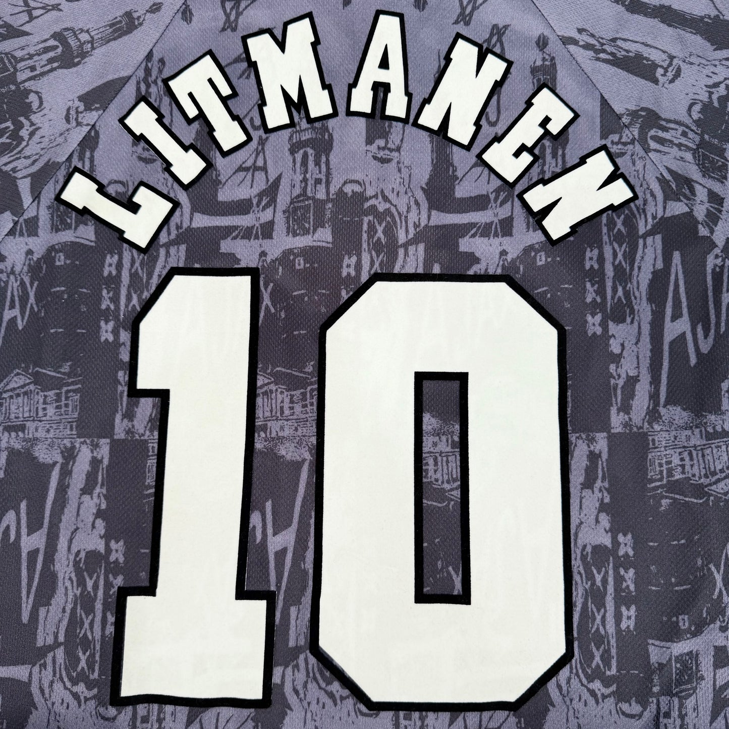 1996/97 Ajax Amsterdam Away Shirt - Litmanen - L