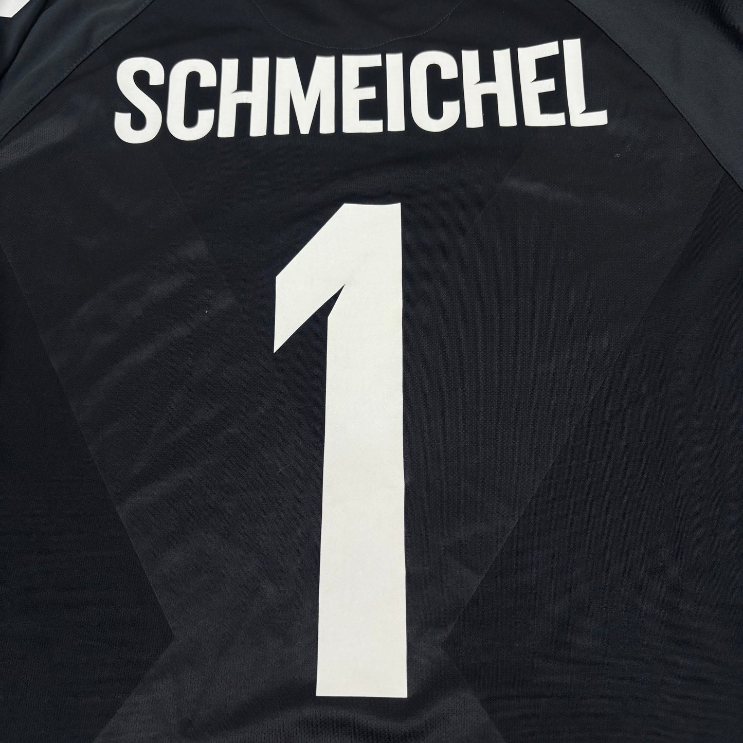2018/19 Denmark GK Shirt - Schmeichel - M