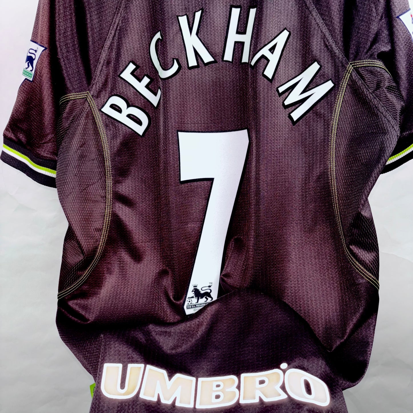 1998/99 Manchester United Third Shirt - Beckham - L