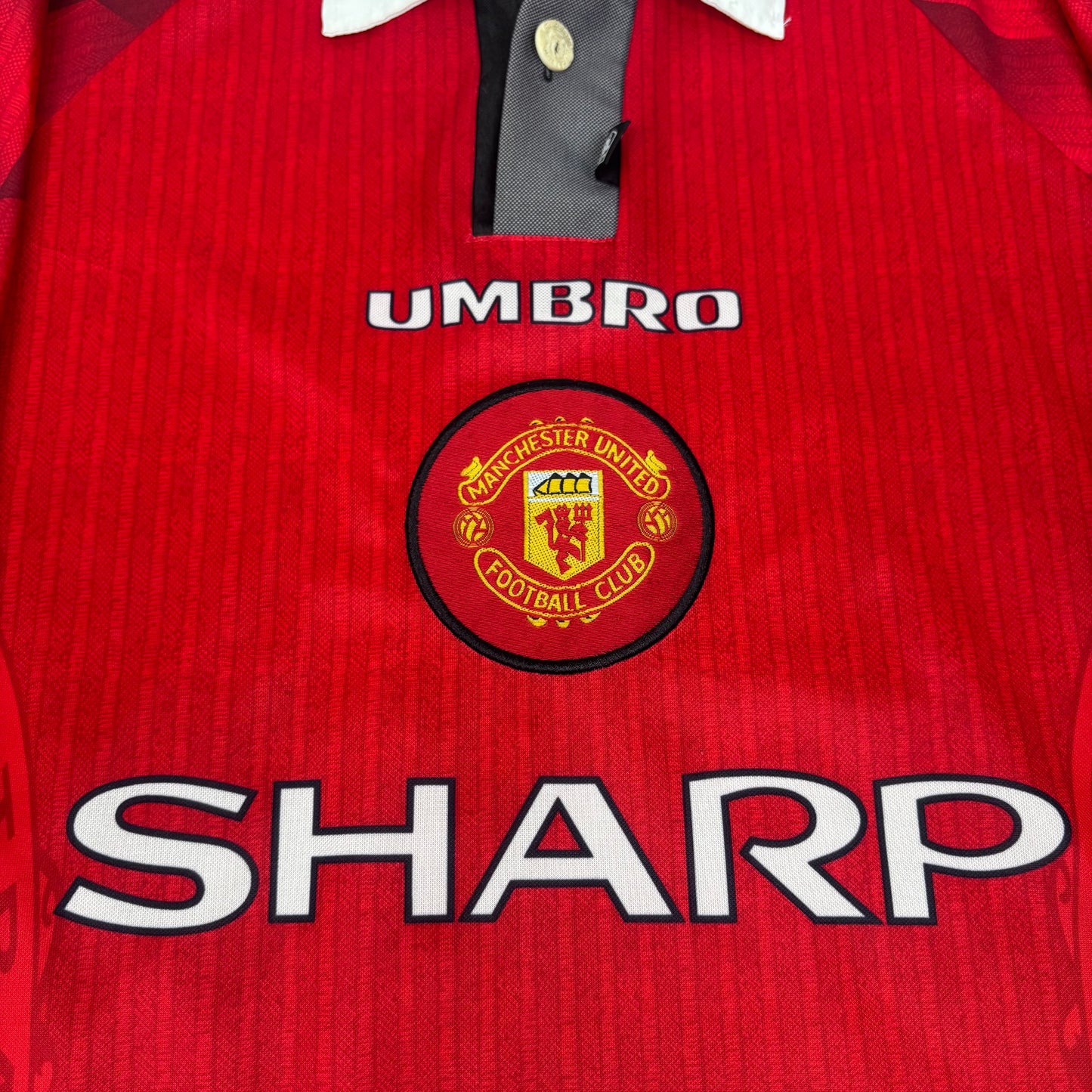 1997/98 Manchester United Home Shirt - Giggs - L