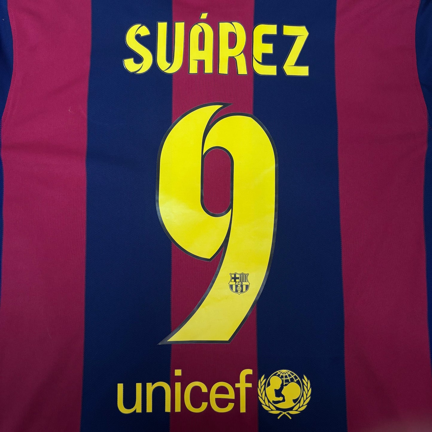 2014/15 Barcelona Home Shirt - Suarez - L