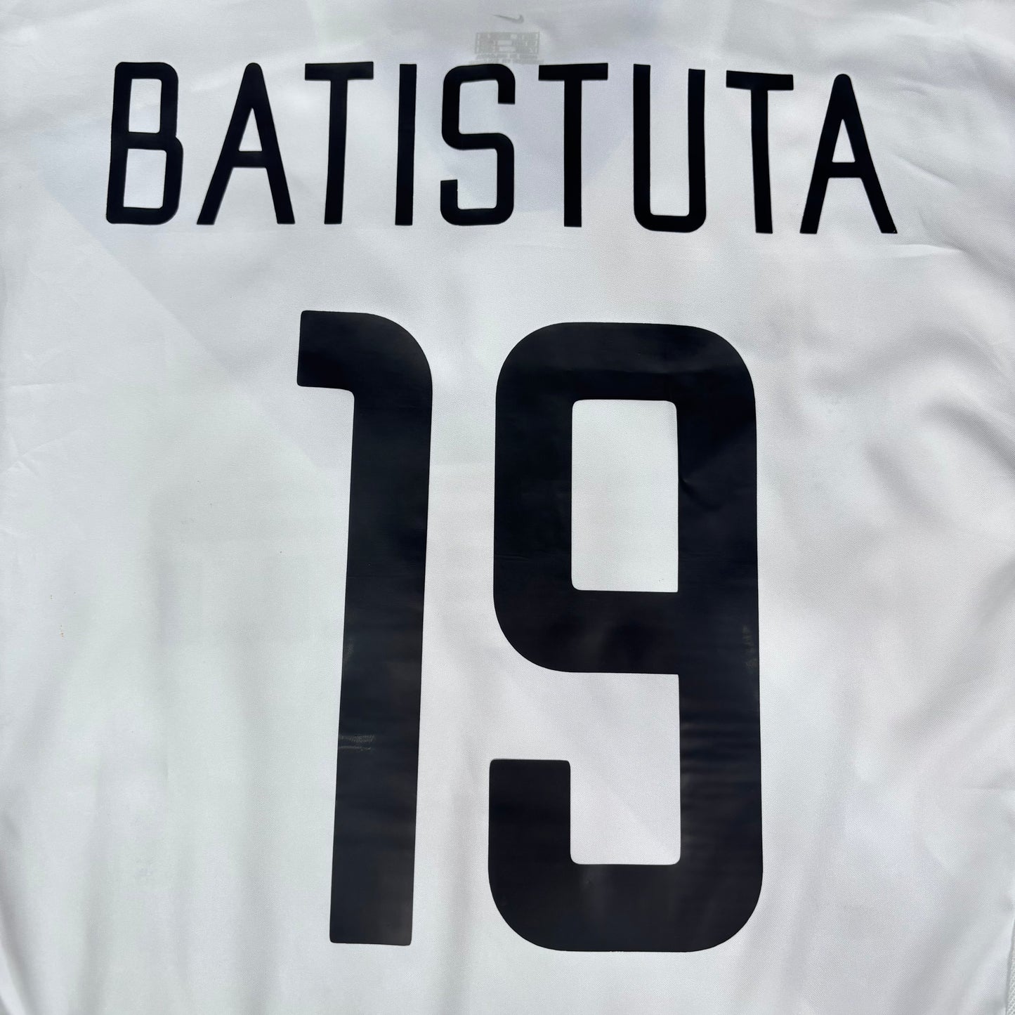 2002/03 Inter Milan Away Shirt - Batistuta - M