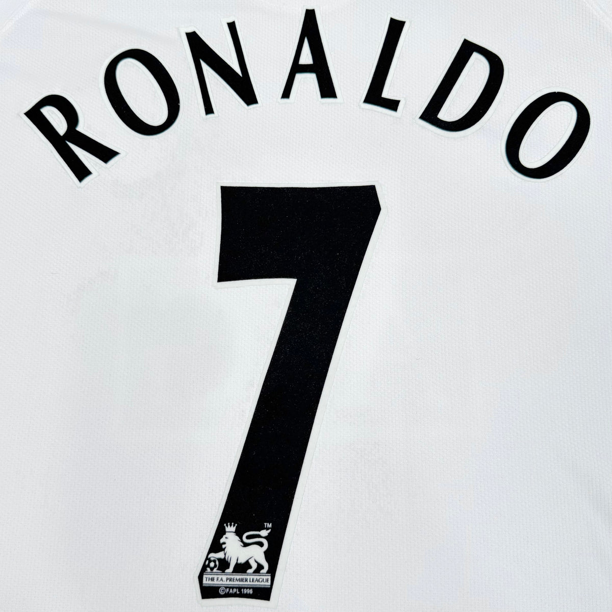 2006/07 Manchester United Away Longsleeve Shirt - Cristiano Ronaldo - XL