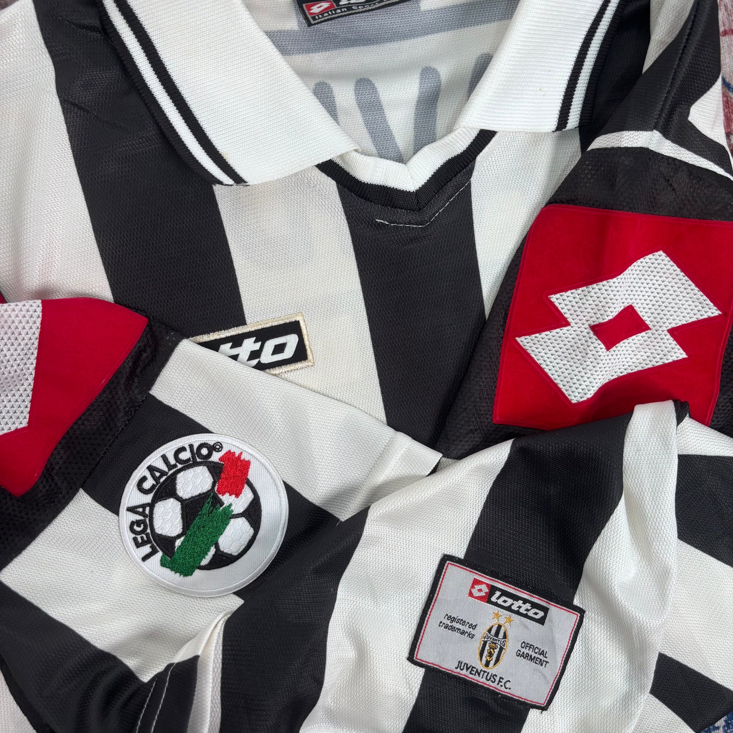 2000/01 Juventus Home Shirt - Edgar Davids - Player Issue - M