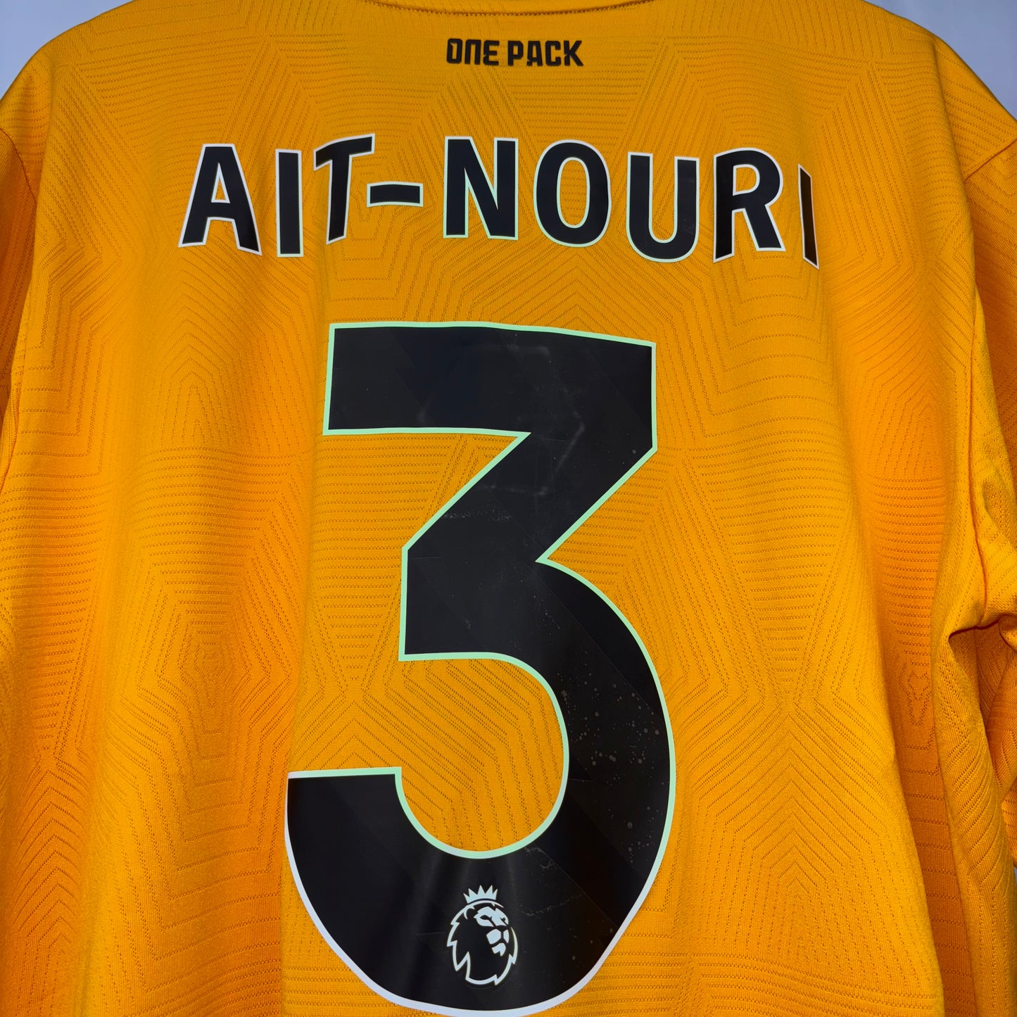 2024/25 Wolverhampton Wanderers Home Shirt - Ait-Nouri - XL - New with Tag