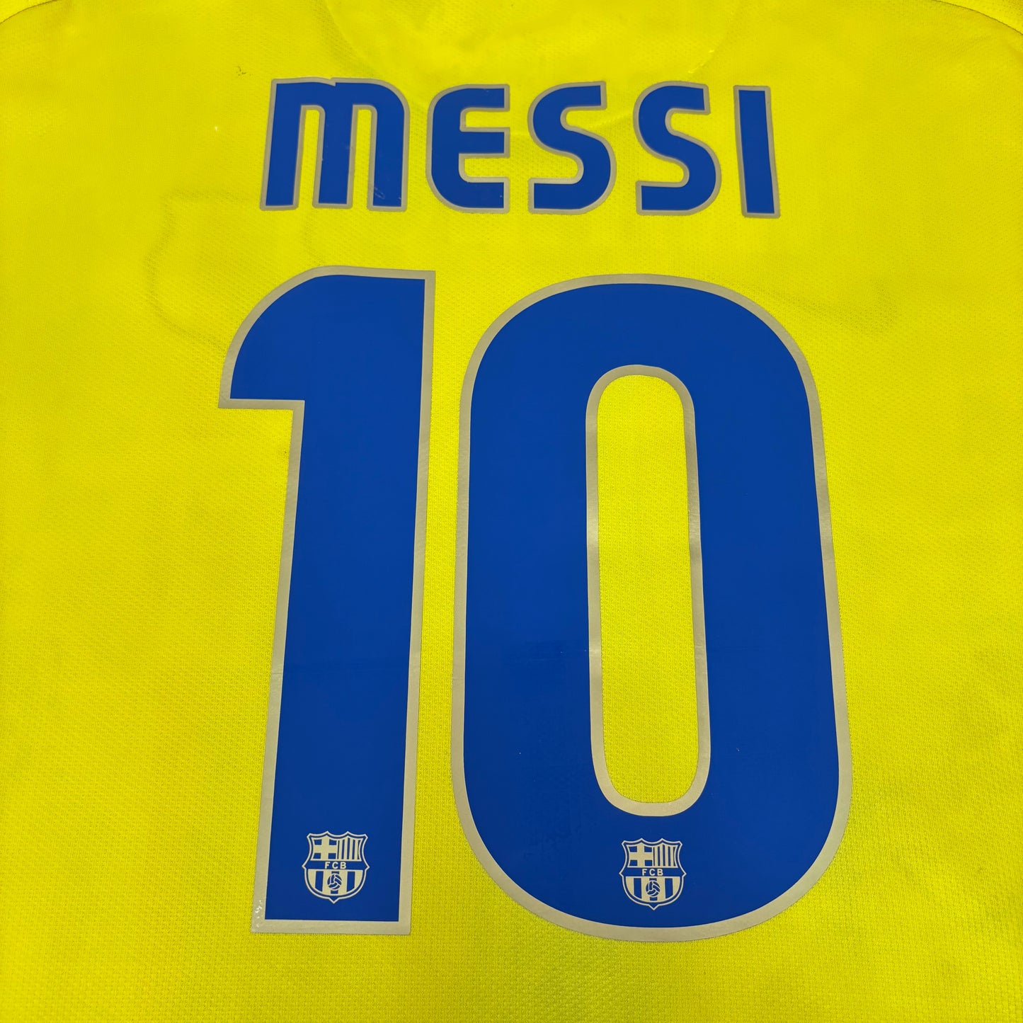 2008/09 Barcelona Away Shirt - Messi - XL