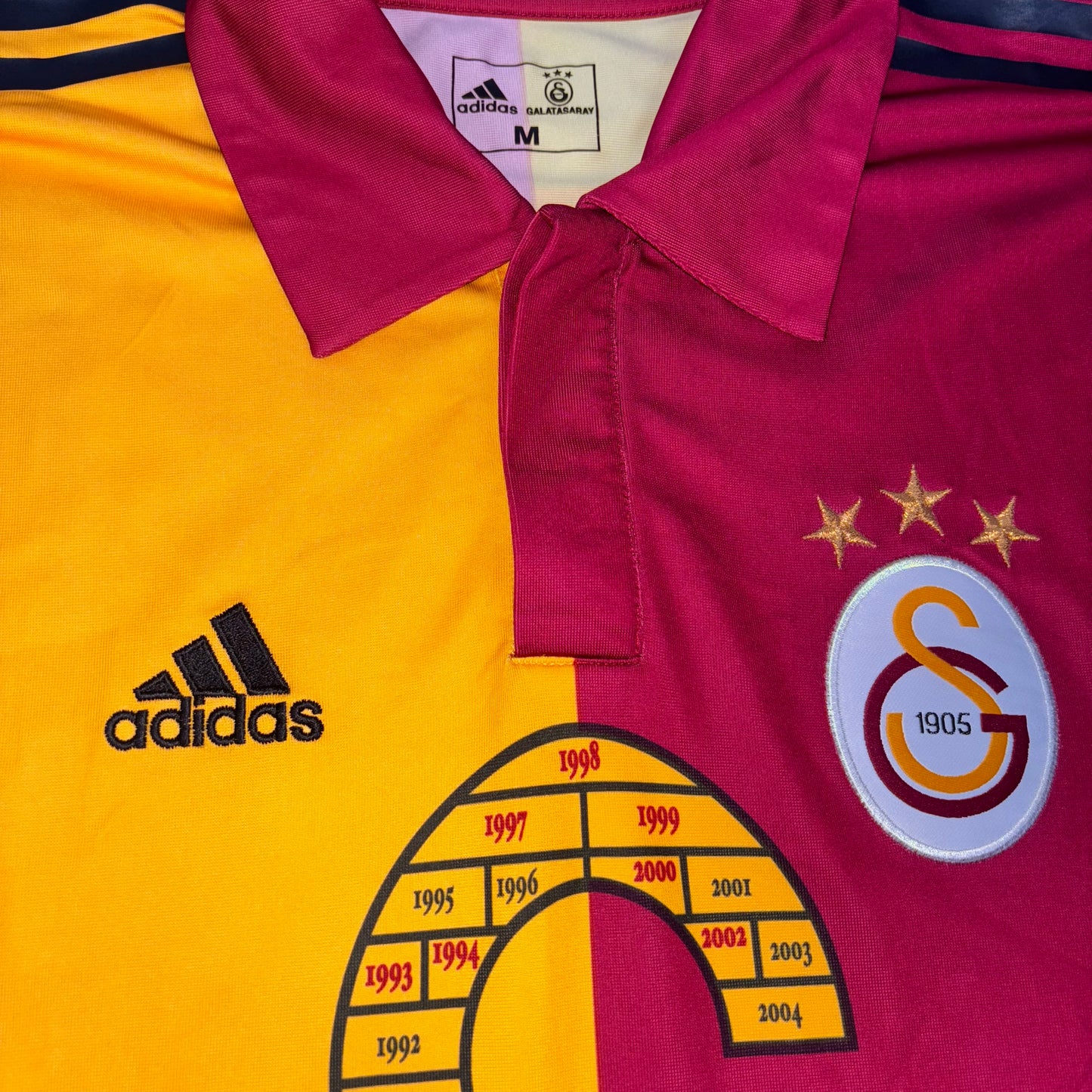 2005/06 Galatasaray Home Centenary Shirt - M - Ribery