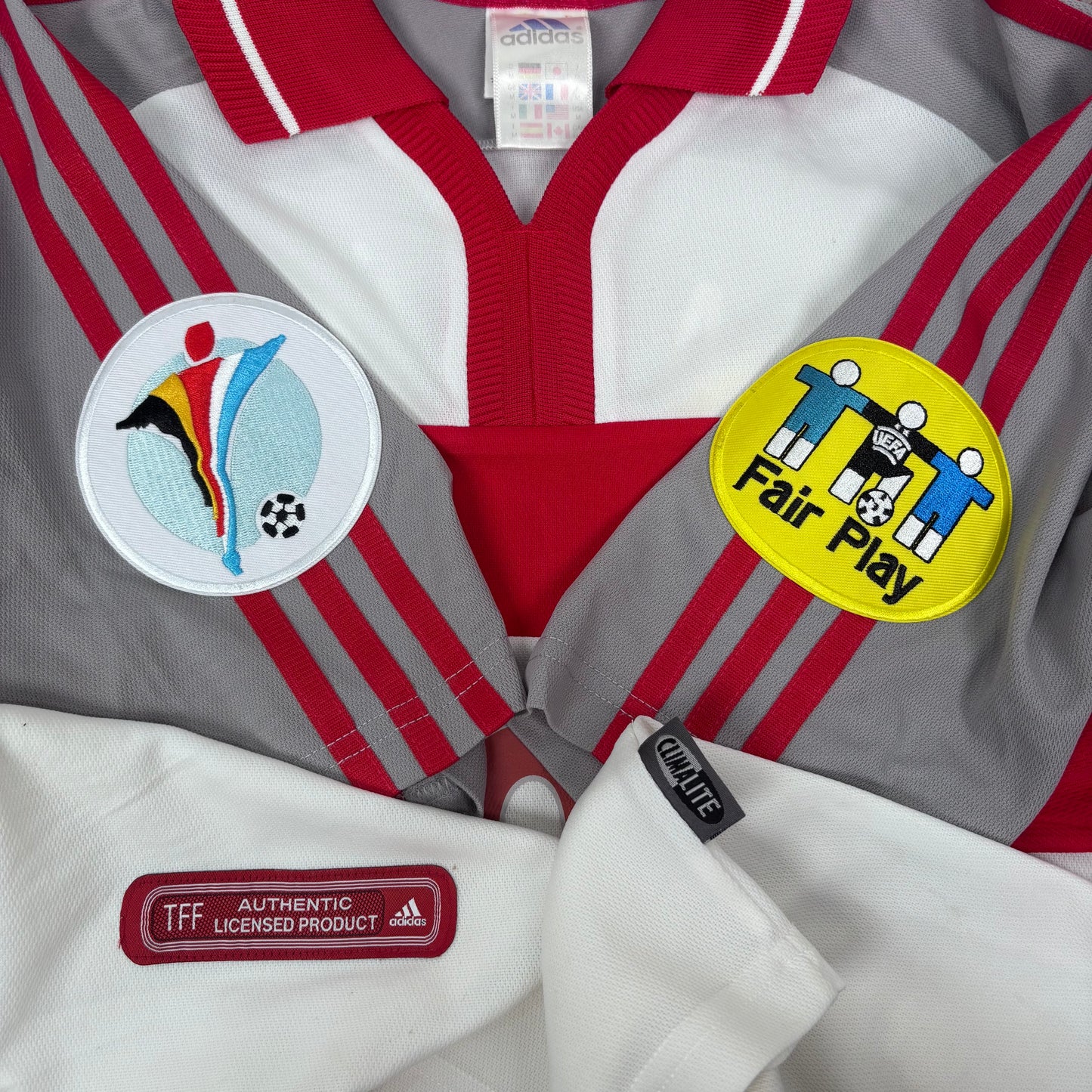 2000/01 Turkey Away Shirt - Hakan Sukur - M
