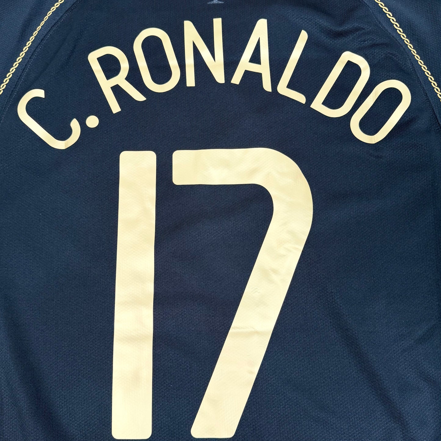 2006/07 Portugal Away Shirt - Cristiano Ronaldo - M