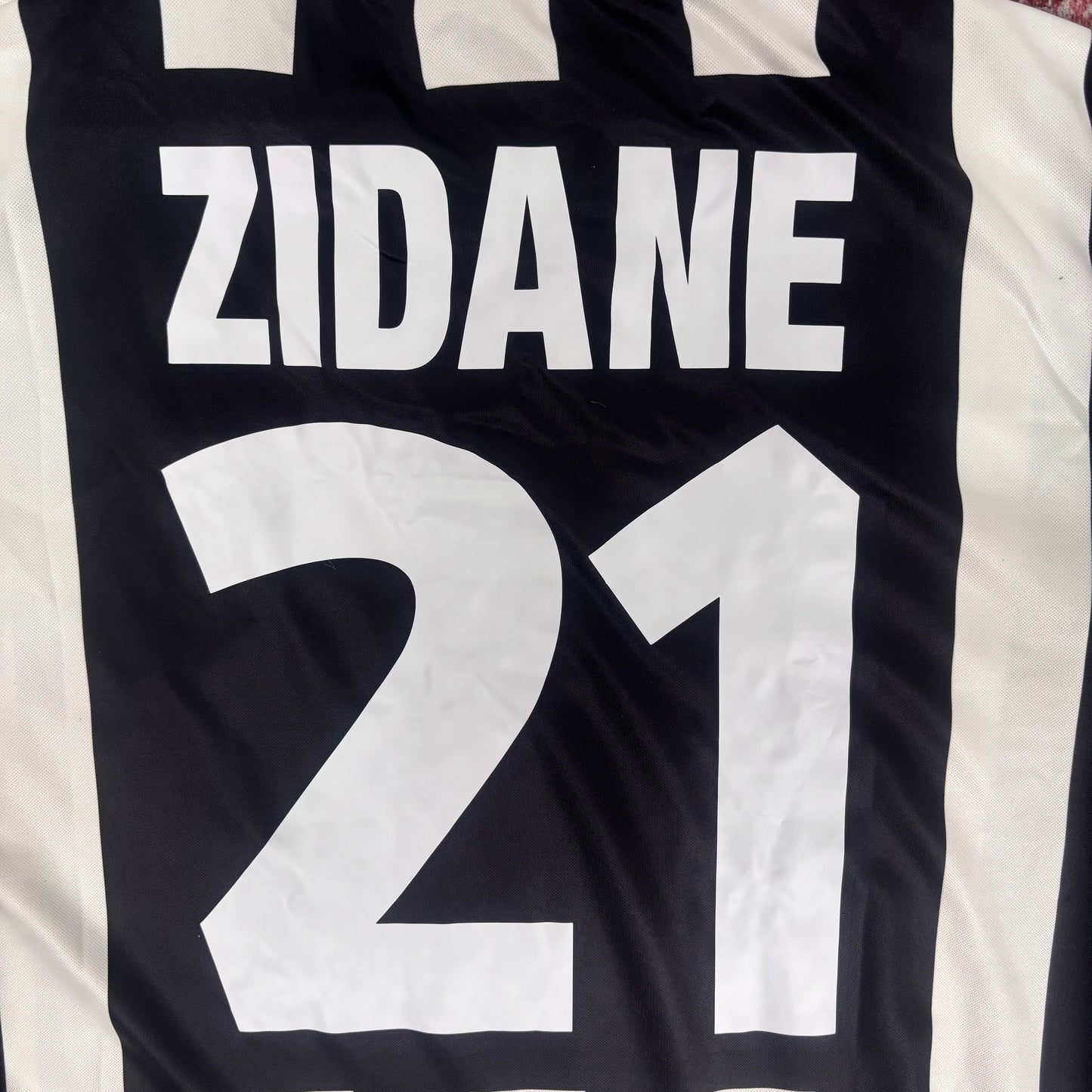 1999/00 Juventus Home Longsleeve Shirt - Zidane - L