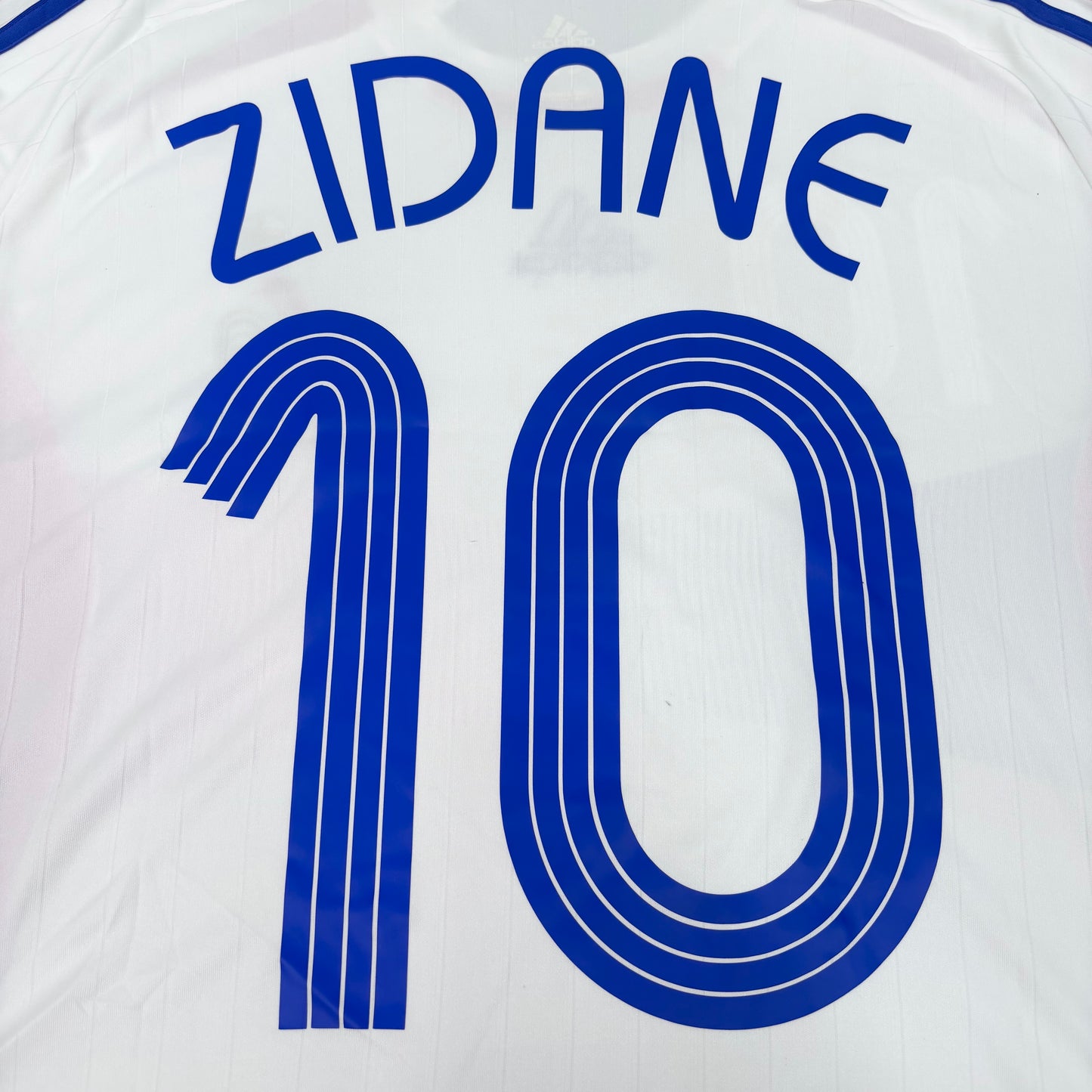 2006/07 France Away Shirt - Zidane - L