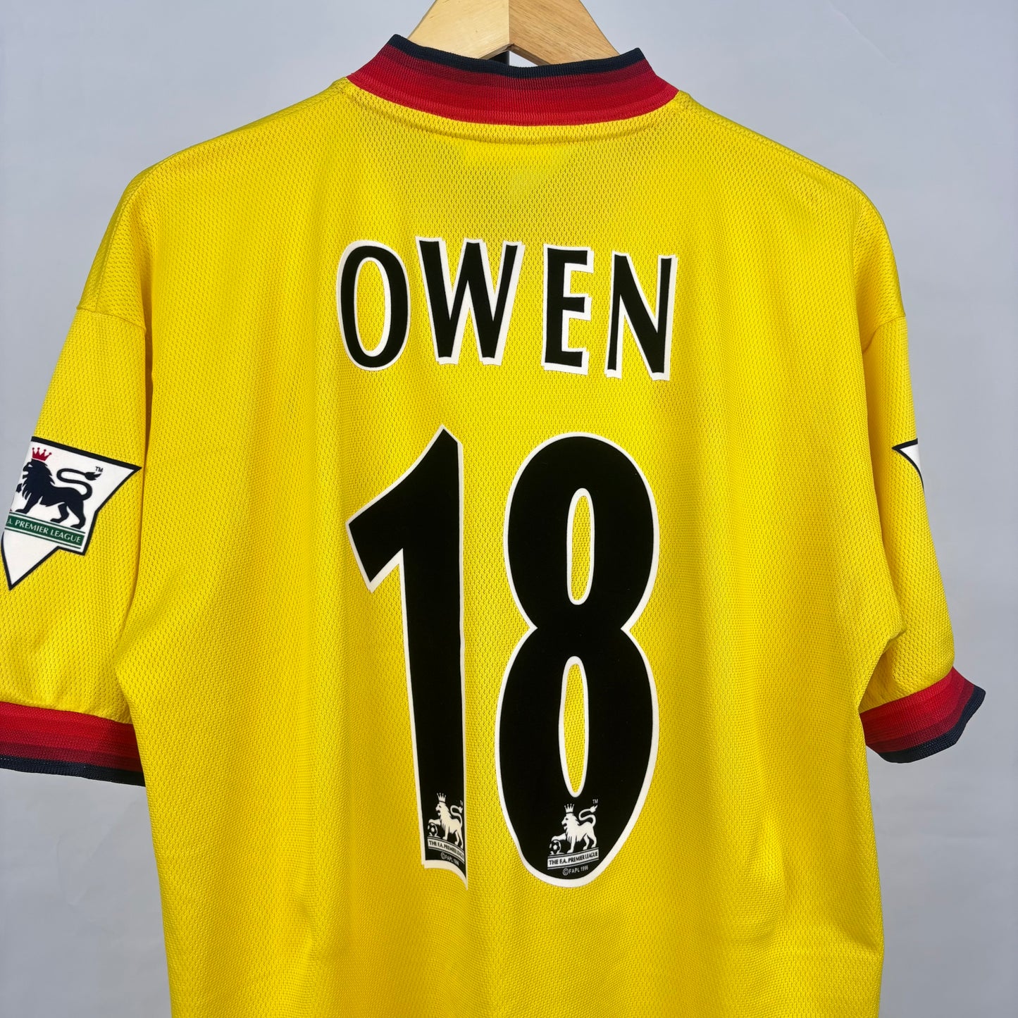 1997/98 Liverpool Away Shirt - Owen