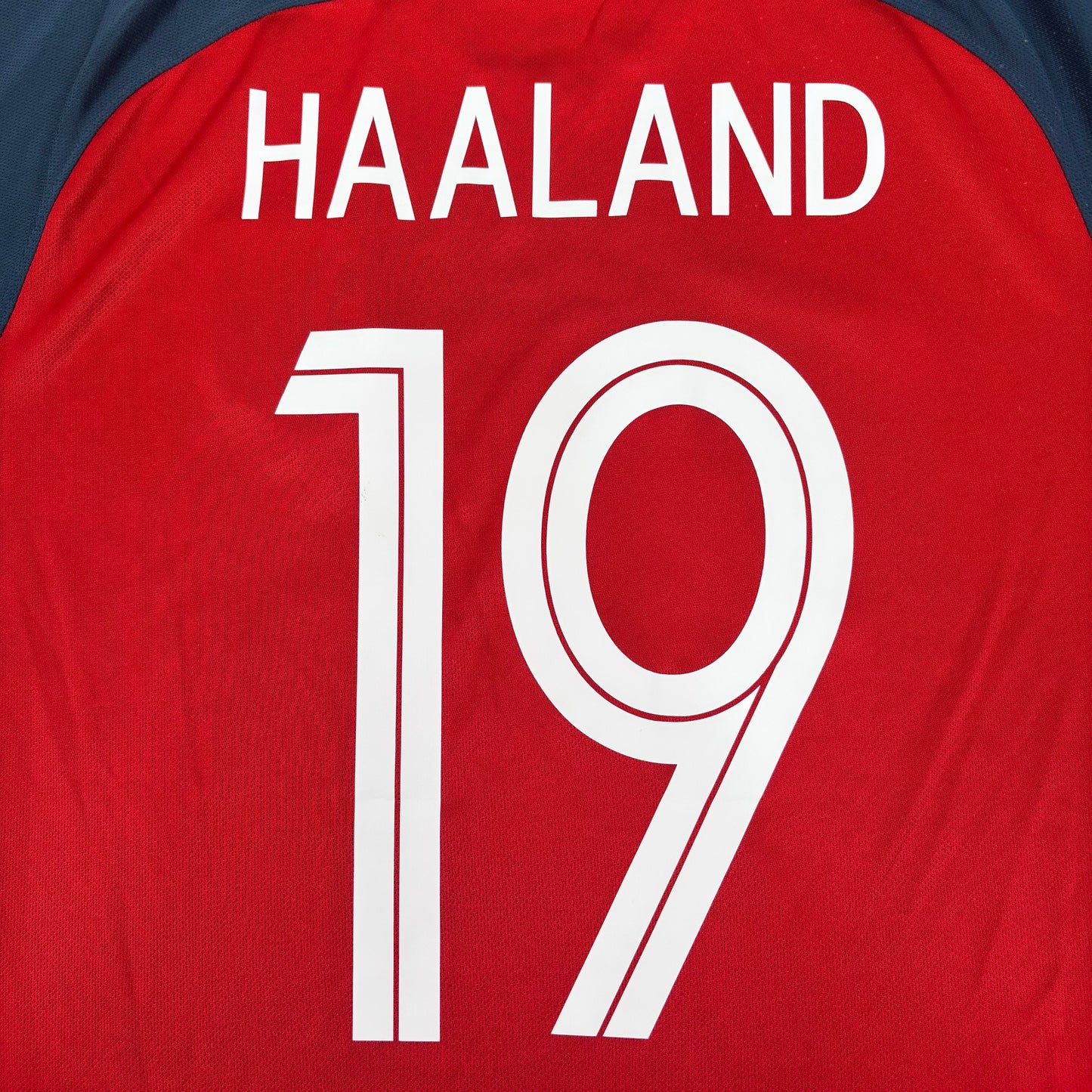 2018/19 Norway Home Shirt - Haaland - M