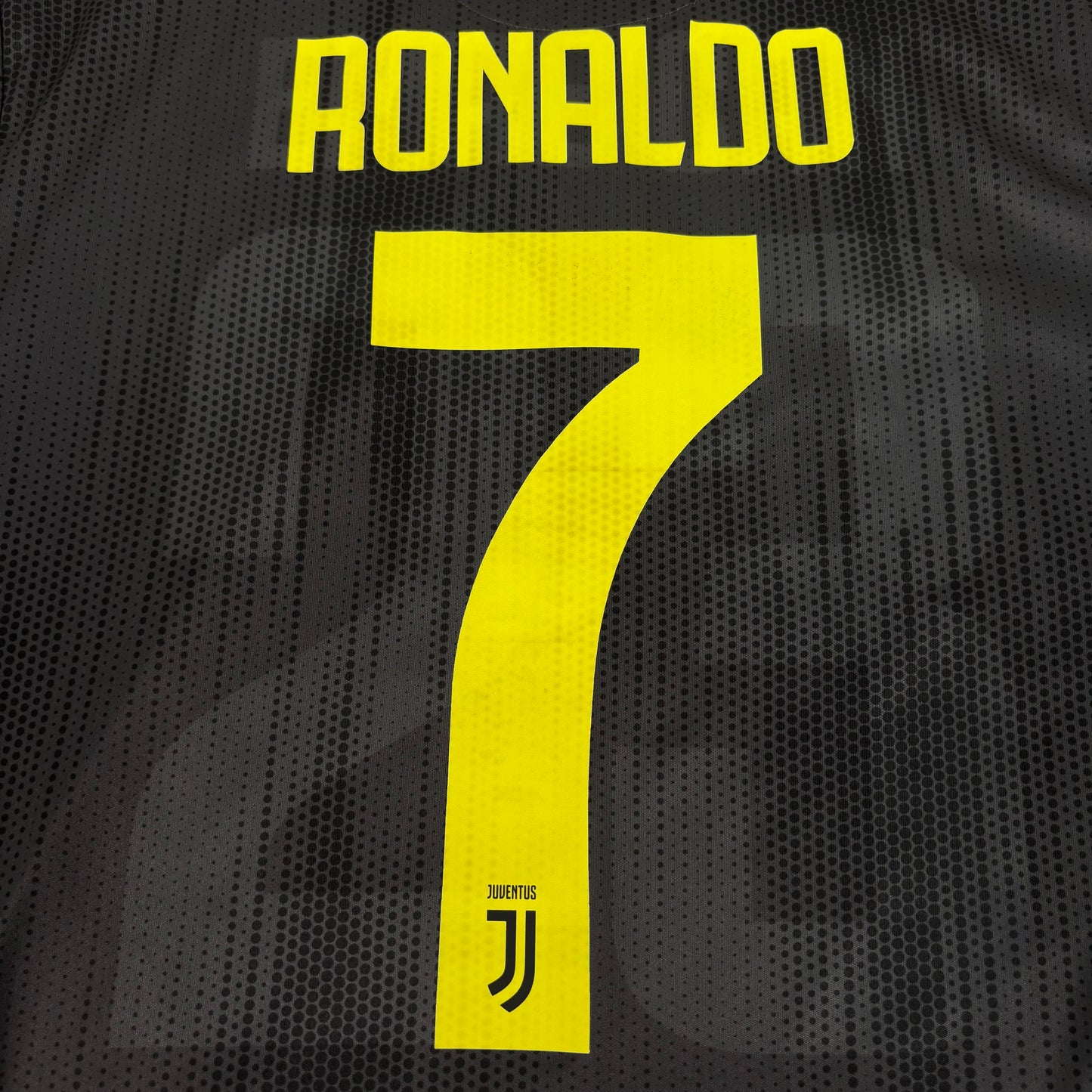 2018/19 Juventus Third Shirt - Cristiano Ronaldo - M