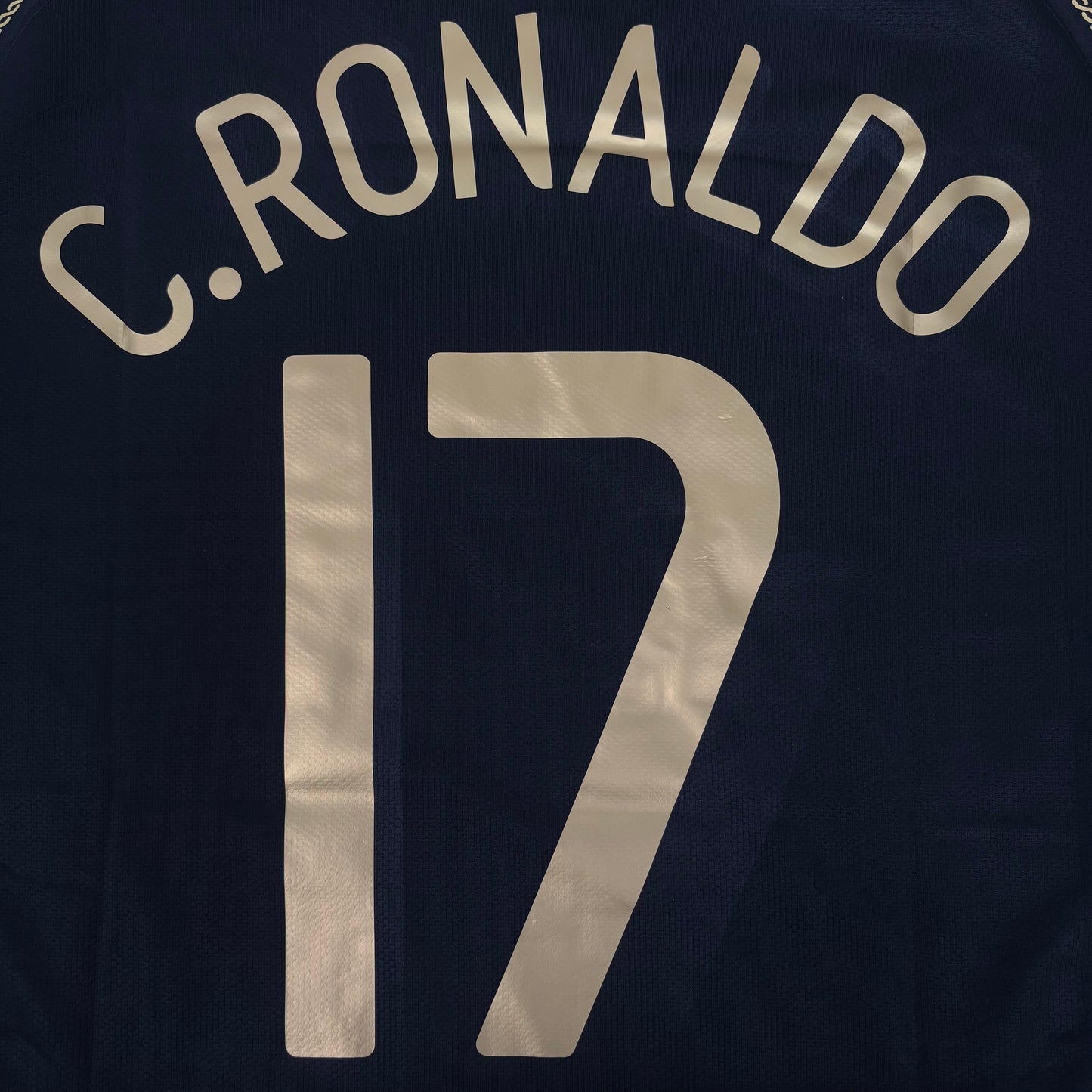 2006/07 Portugal Away Shirt - Cristiano Ronaldo - L