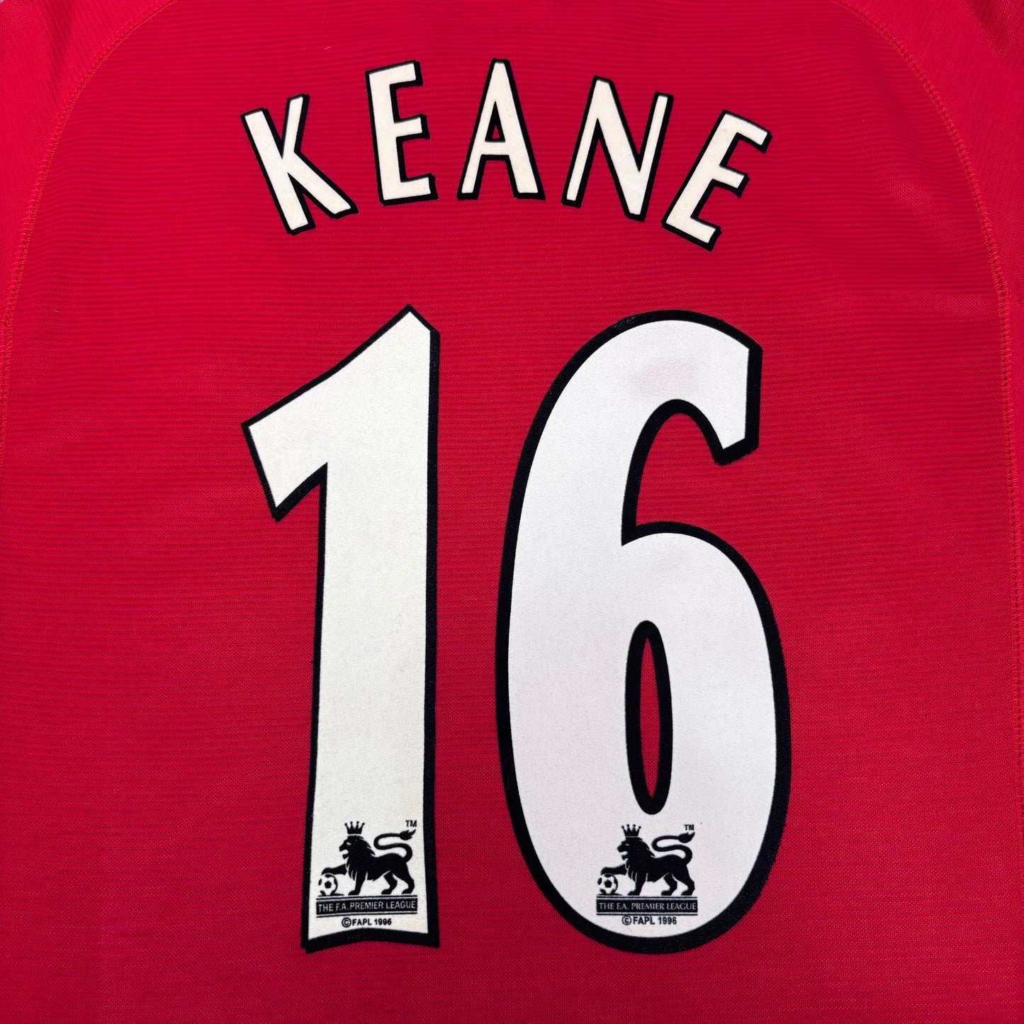 2000/01 Manchester United Home Shirt - Keane - L