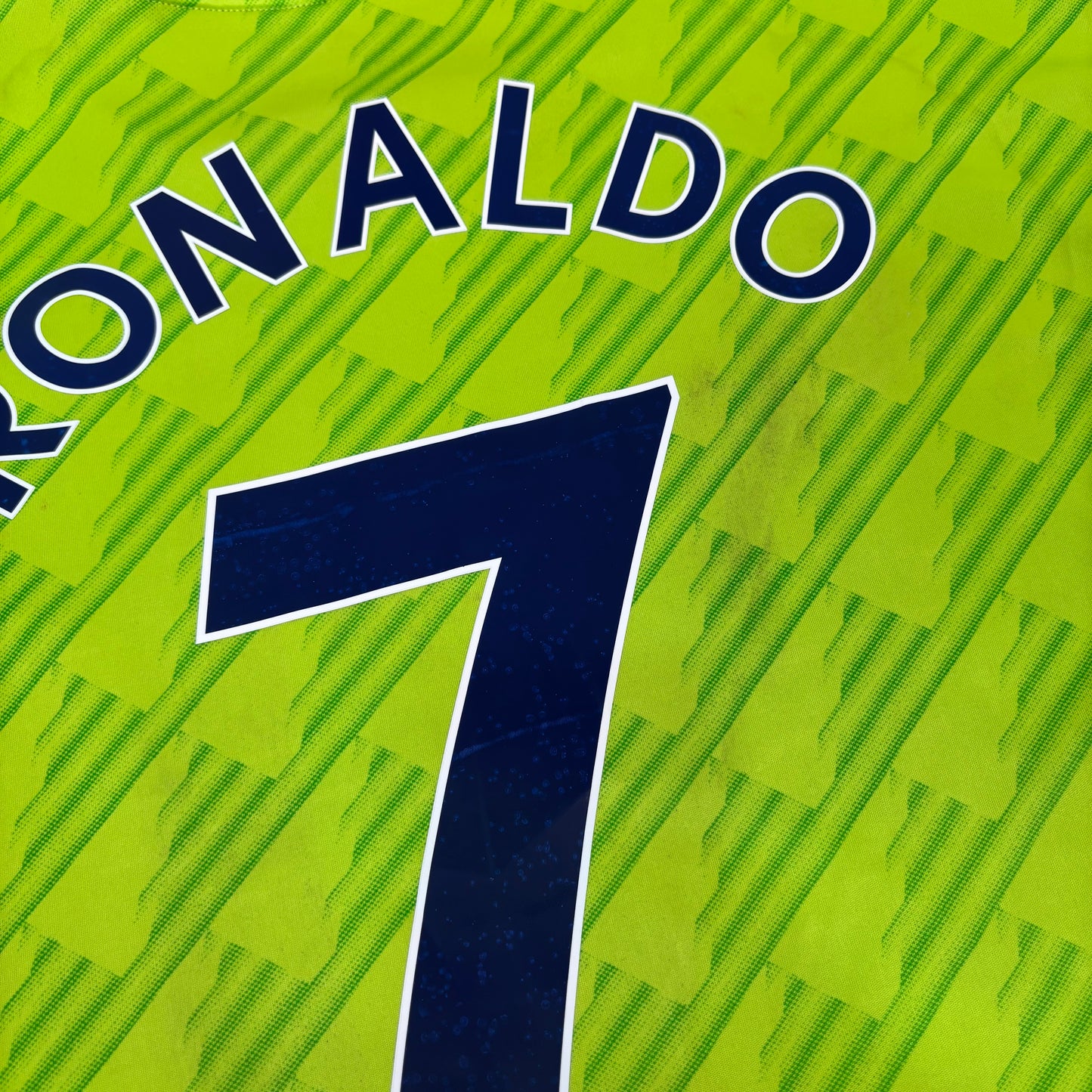 2022/23 Manchester United Third Longsleeve Shirt - L - Ronaldo