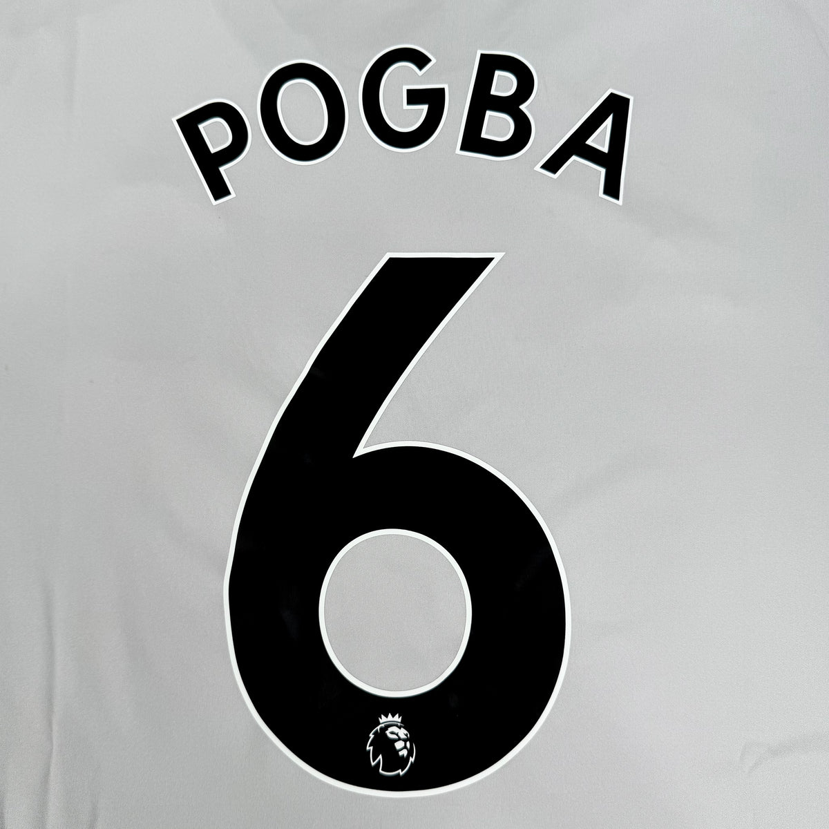 2017/18 Manchester United Third Shirt - Pogba - XL