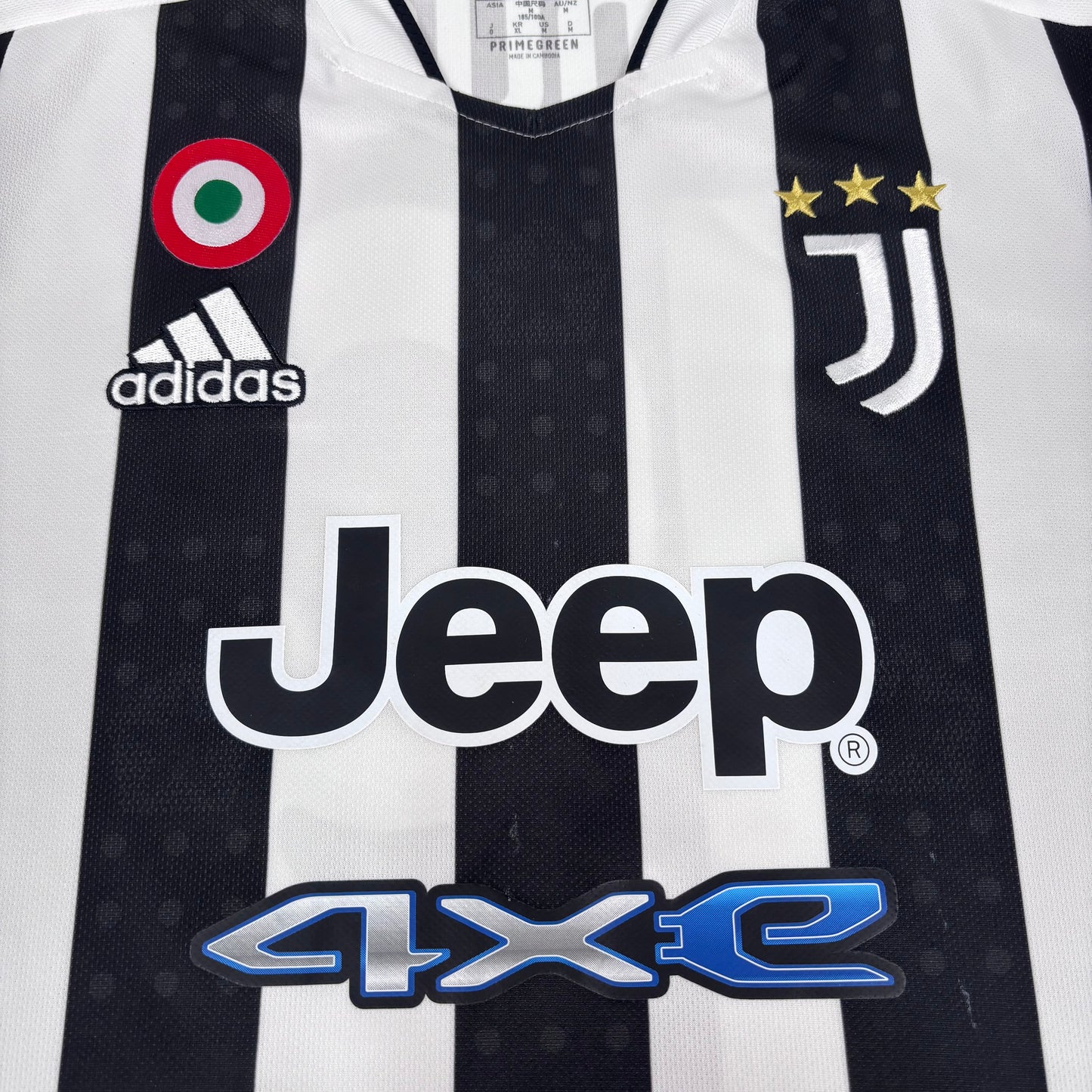 2021/22 Juventus FC Home Shirt - Bonucci - M