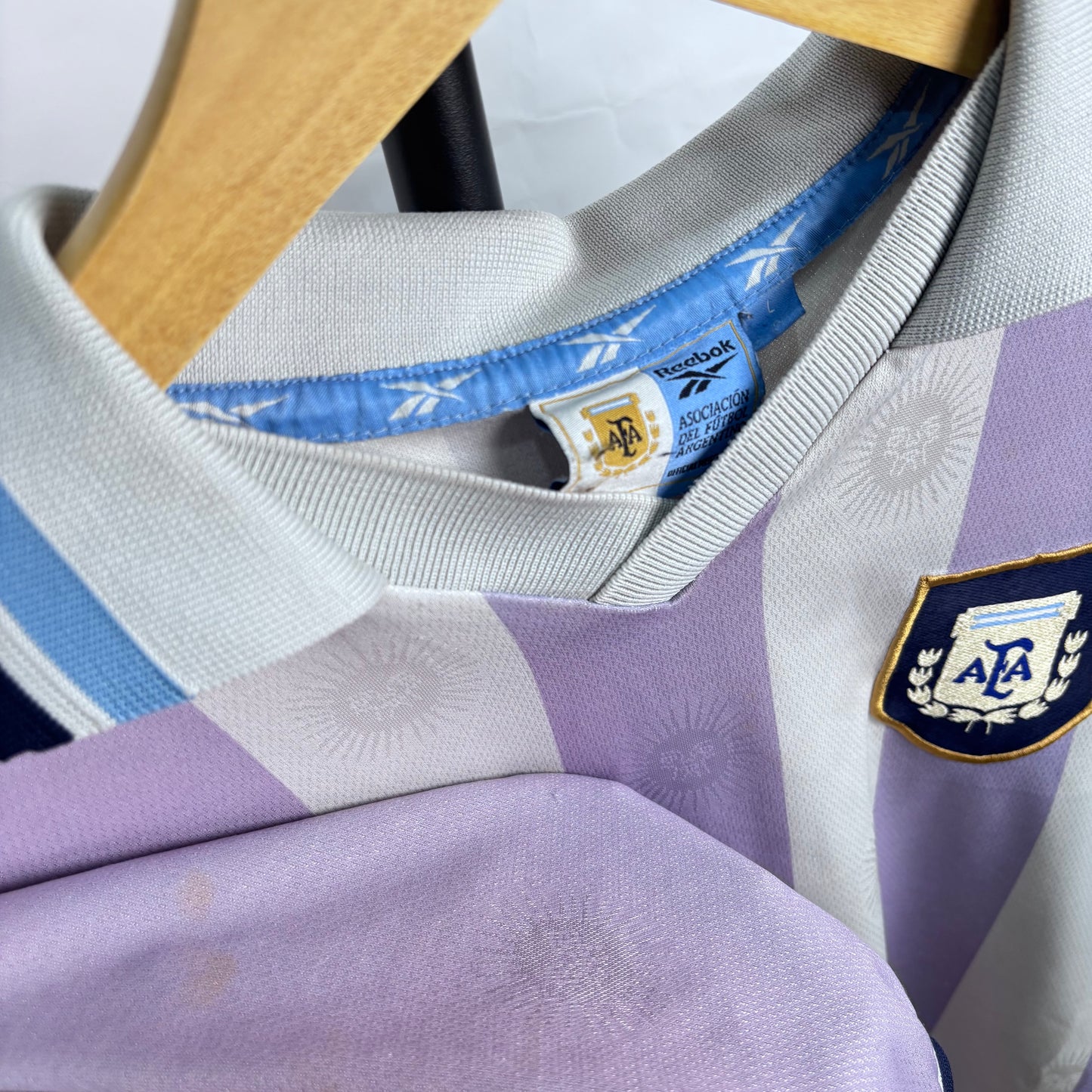 1999/00 Argentina Home Shirt - Batistuta - L
