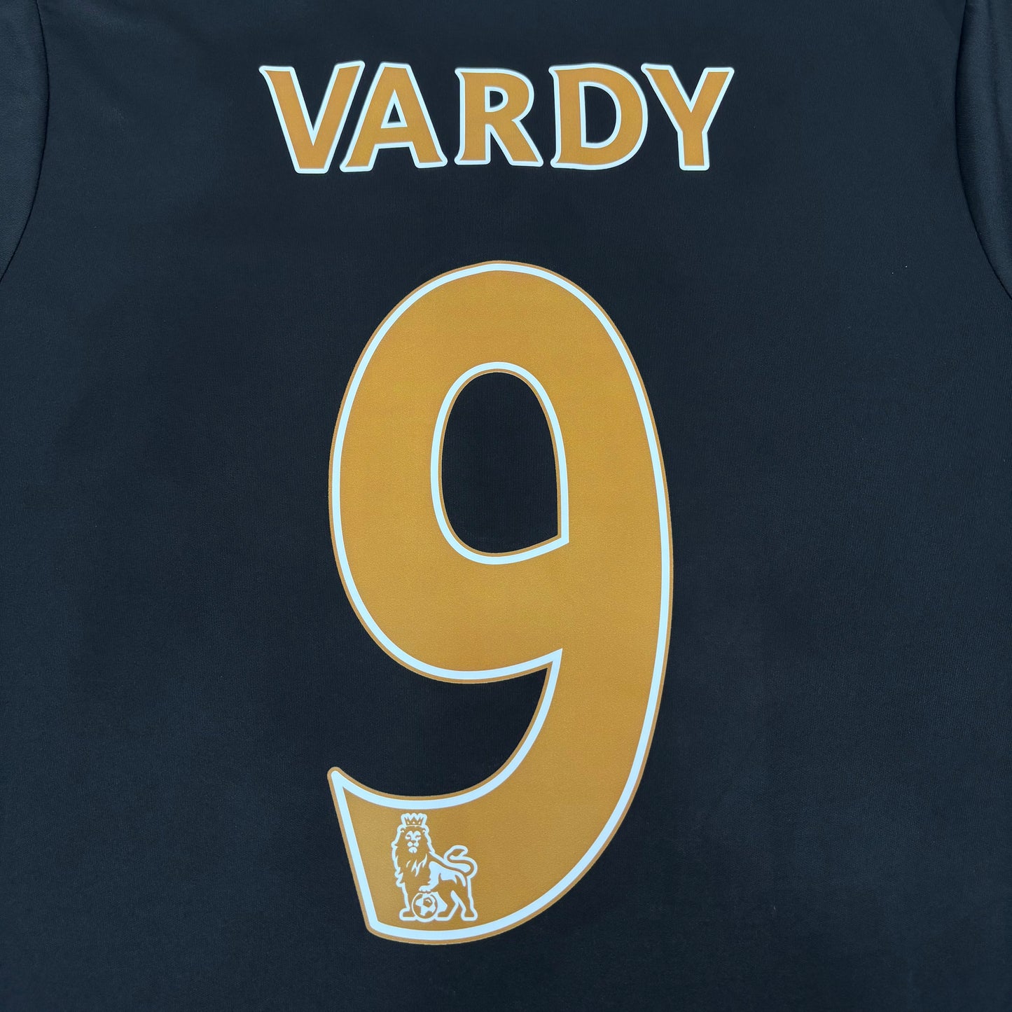 2015/16 Leicester City Away Shirt - Vardy - M
