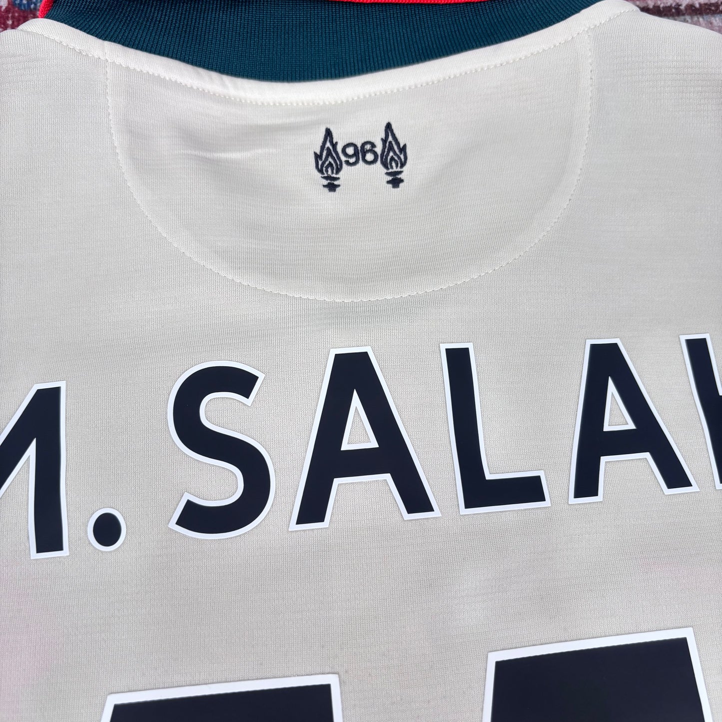 2021/22 Liverpool Away Shirt - Salah - XL