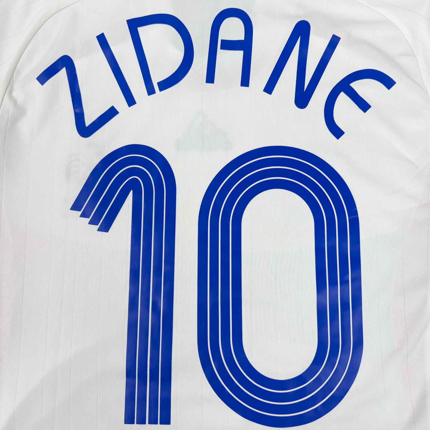 2006/07 France Away Shirt - Zidane - L
