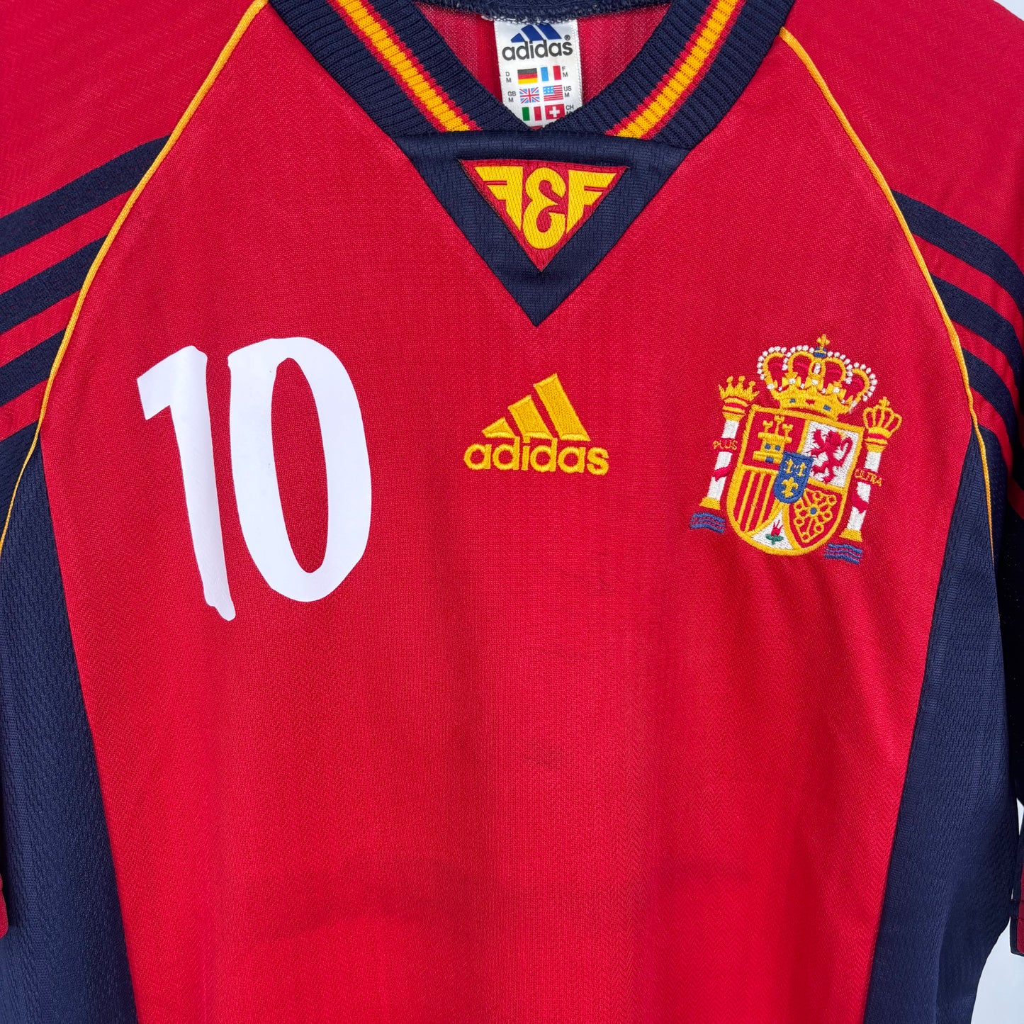 1998/99 Spain Home Shirt - Raul - M