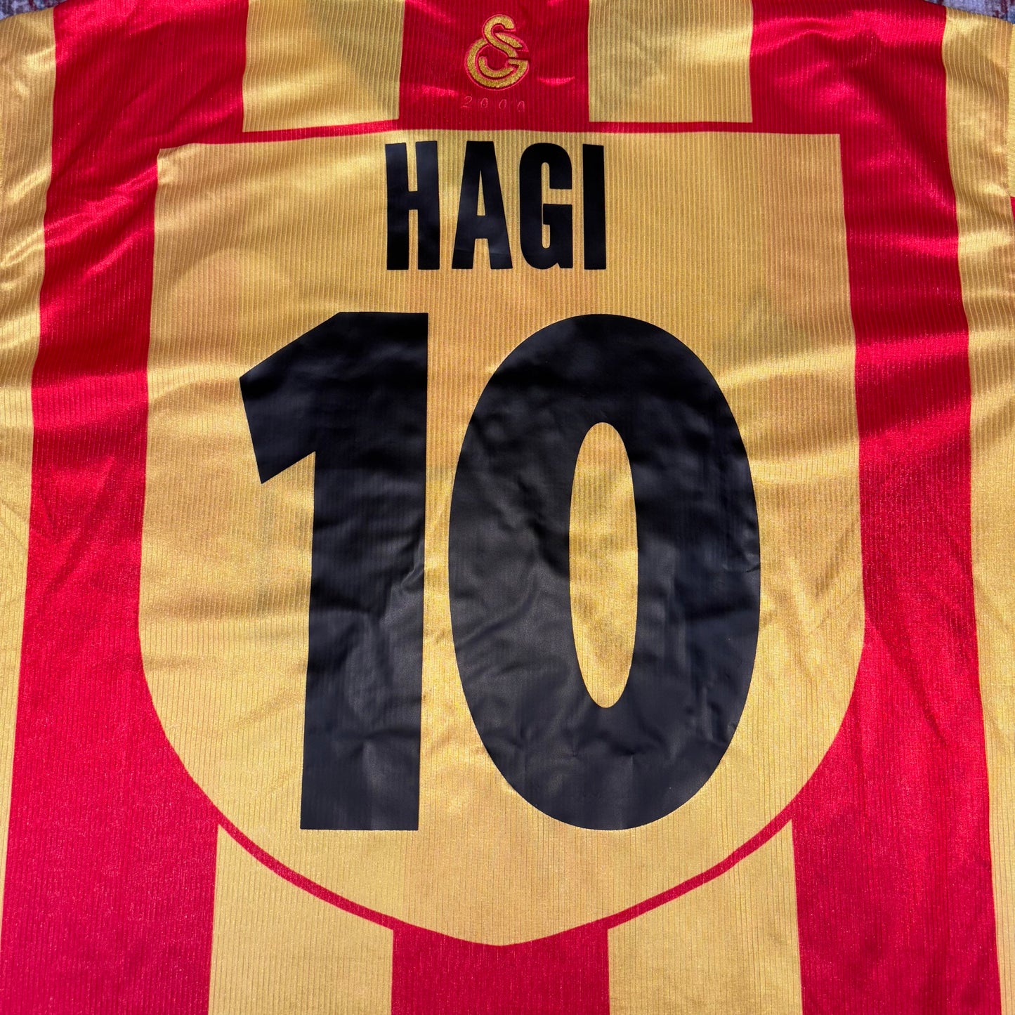 1998/99 Galatasaray Home Shirt - Hagi - M