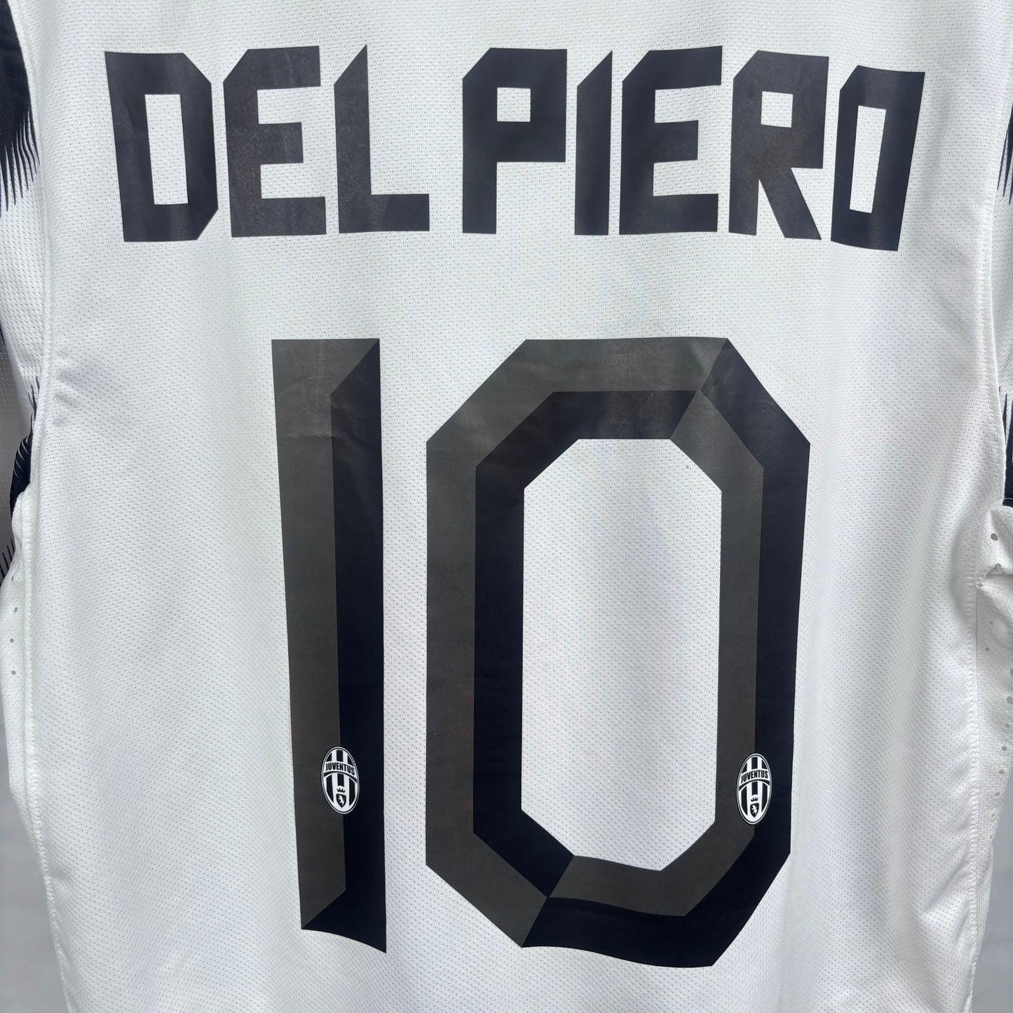 2011/12 Juventus Home Shirt - Del Piero - Player Issue - L