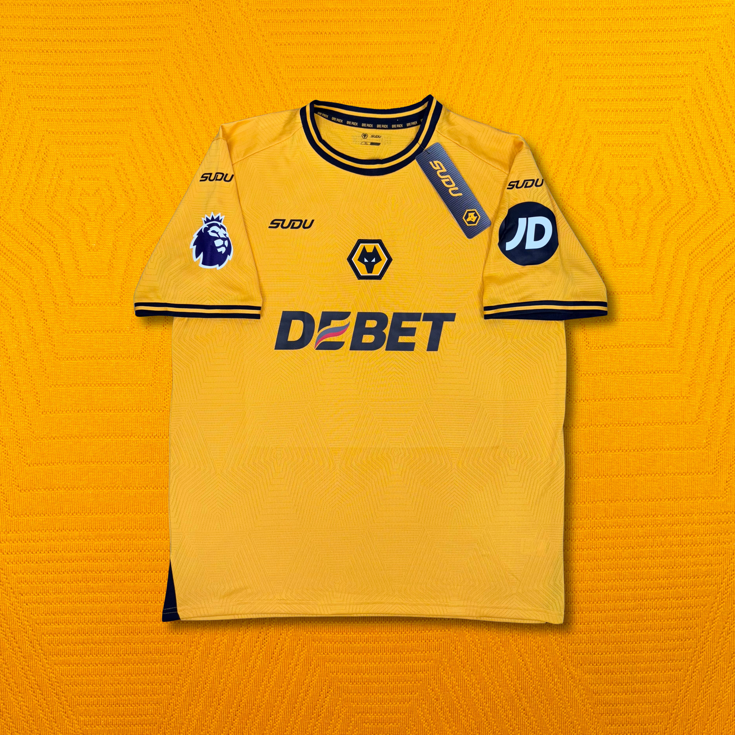 2024/25 Wolverhampton Wanderers Home Shirt - XL - Cunha - New with Tag