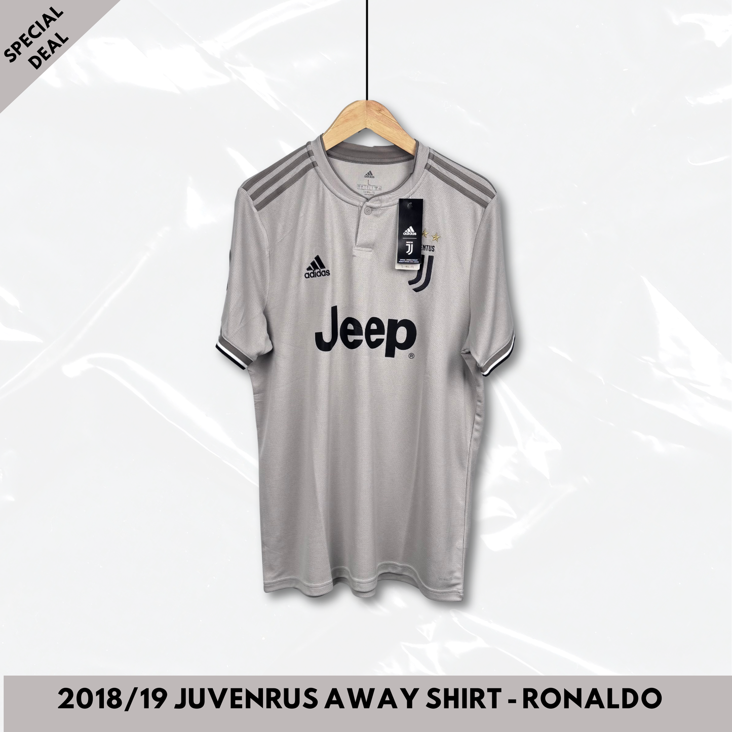 2018/19 Juventus Away Shirt - Ronaldo - L - With Tag