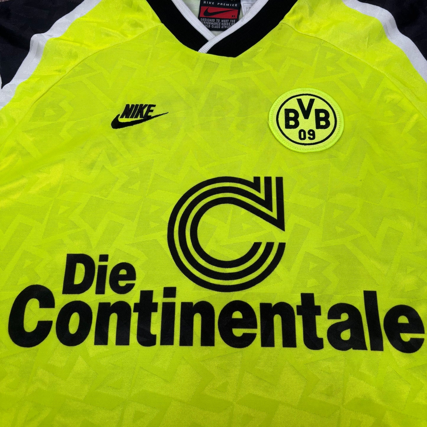 1995/96 Borussia Dortmund Home Longsleeve Shirt - Berger - XL