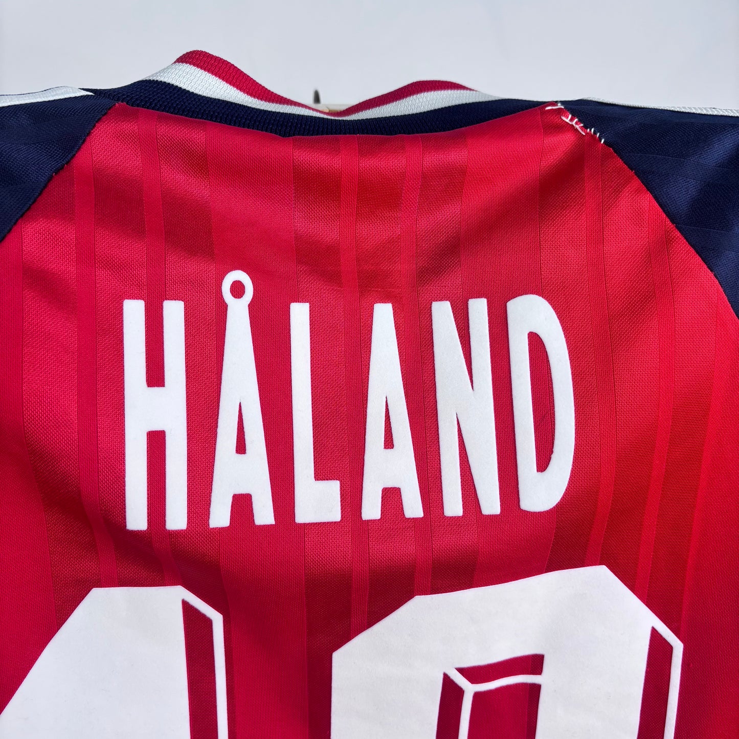 1994/95 Norway Home Shirt - Haaland - M