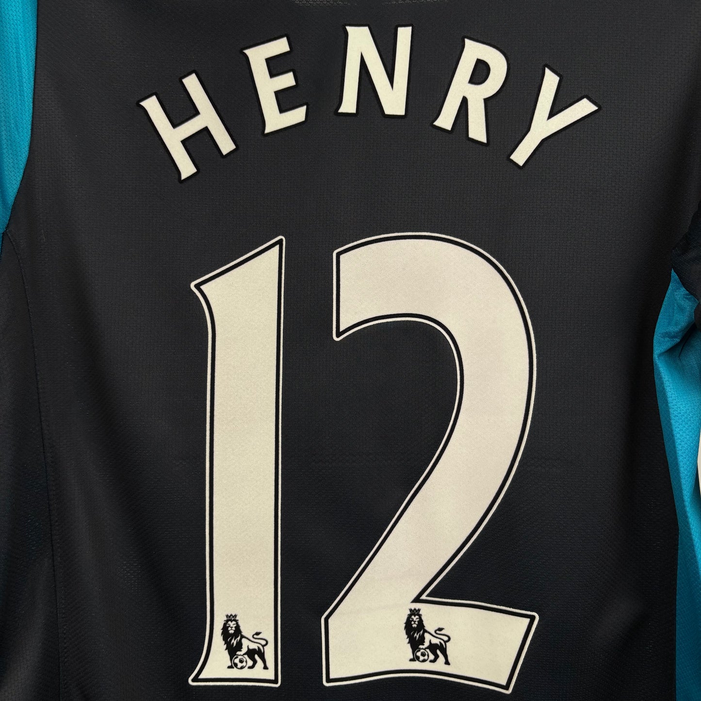 2011/12 Arsenal Away Shirt - Henry - Player Issue - M - New with Tag