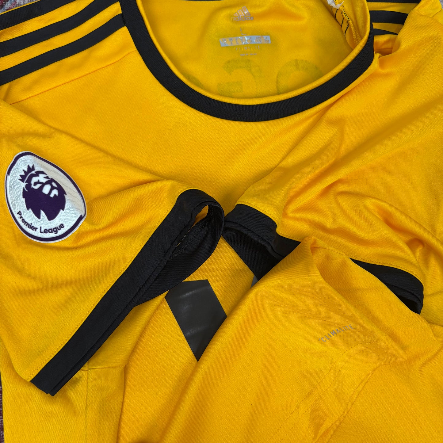 2018/19 Wolverhampton Wandereres Home Shirt - Diogo Jota - L