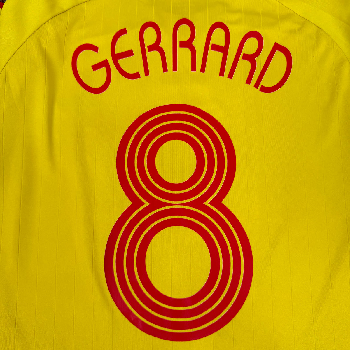 2006/07 Liverpool Away Shirt - Gerrard - L