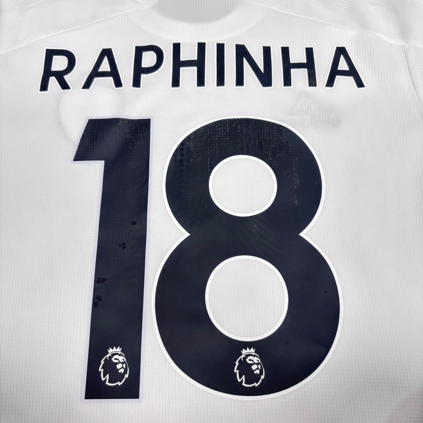 2020/21 Leeds United Home Shirt - Rapinha - S