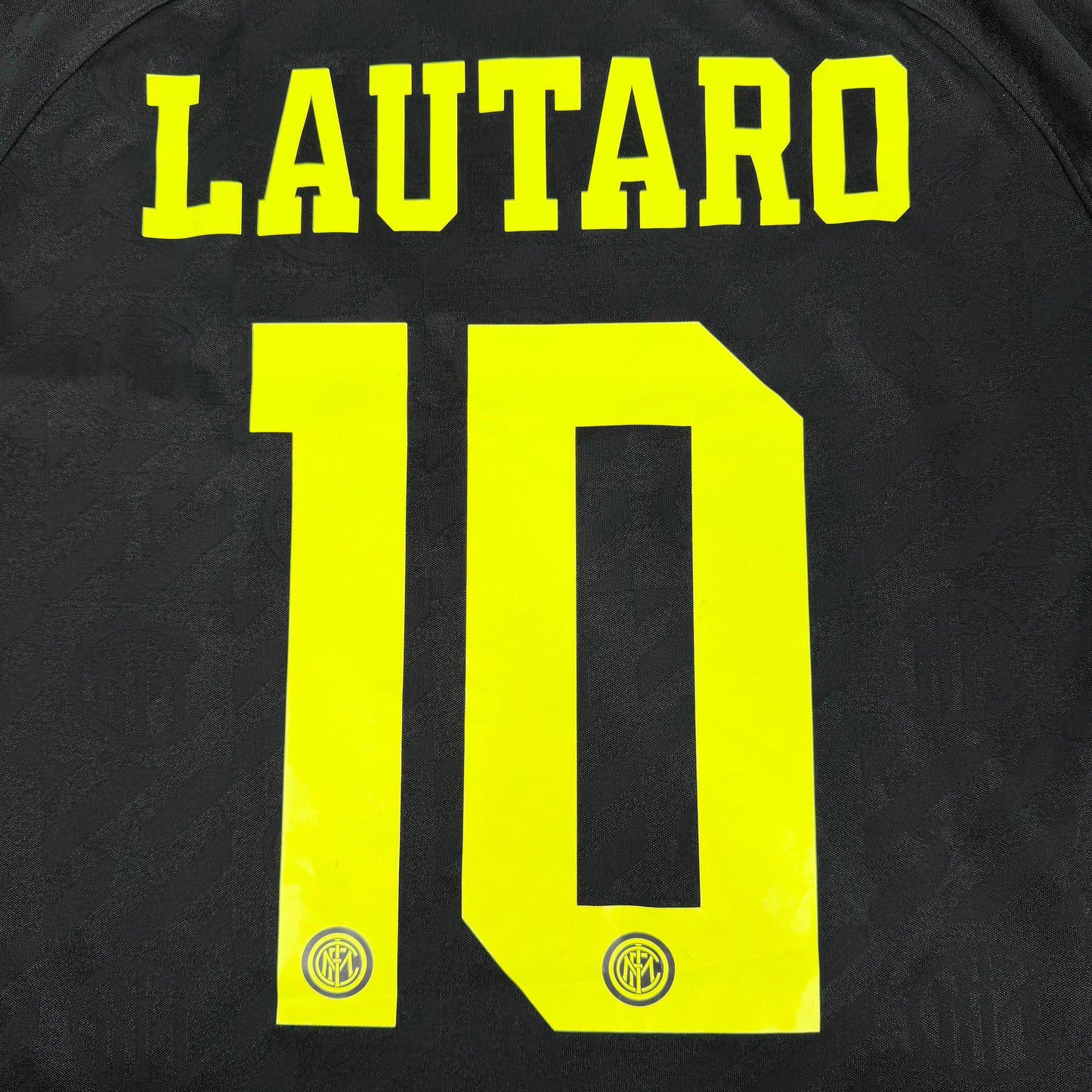 2019/20 Inter Milan Third Shirt - Lautaro - L