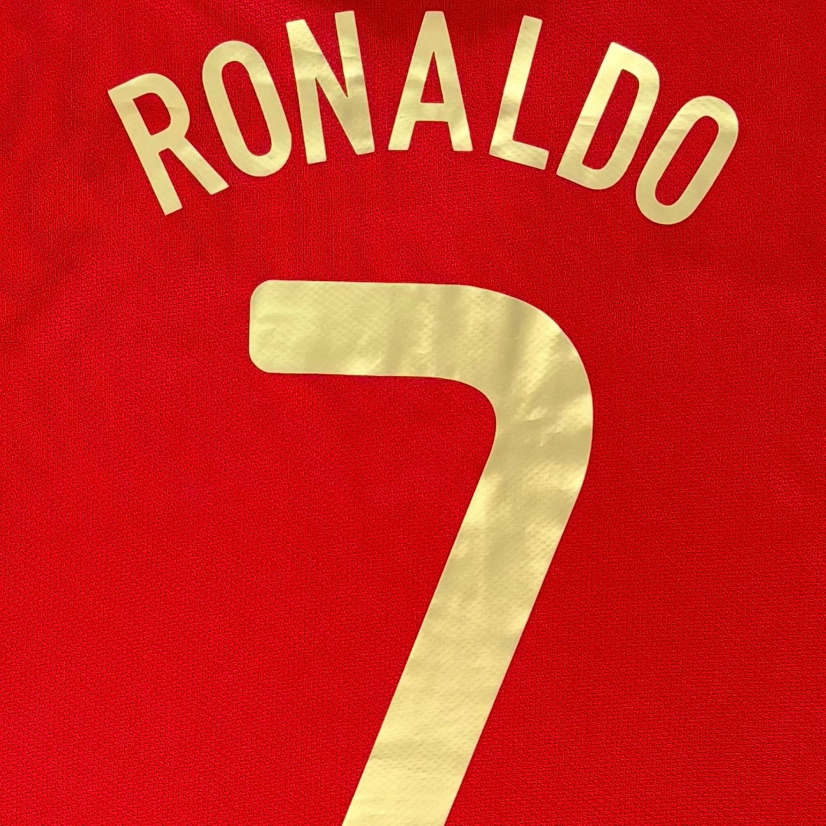 2008/09 Portugal Home Shirt - Ronaldo - XL