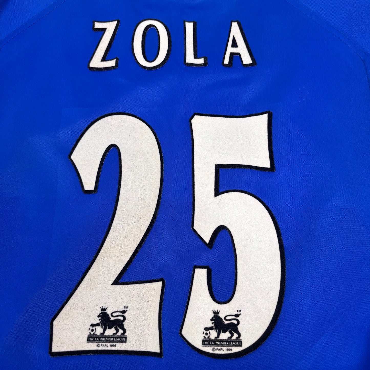 1999/00 Chelsea Home Shirt - Zola - M
