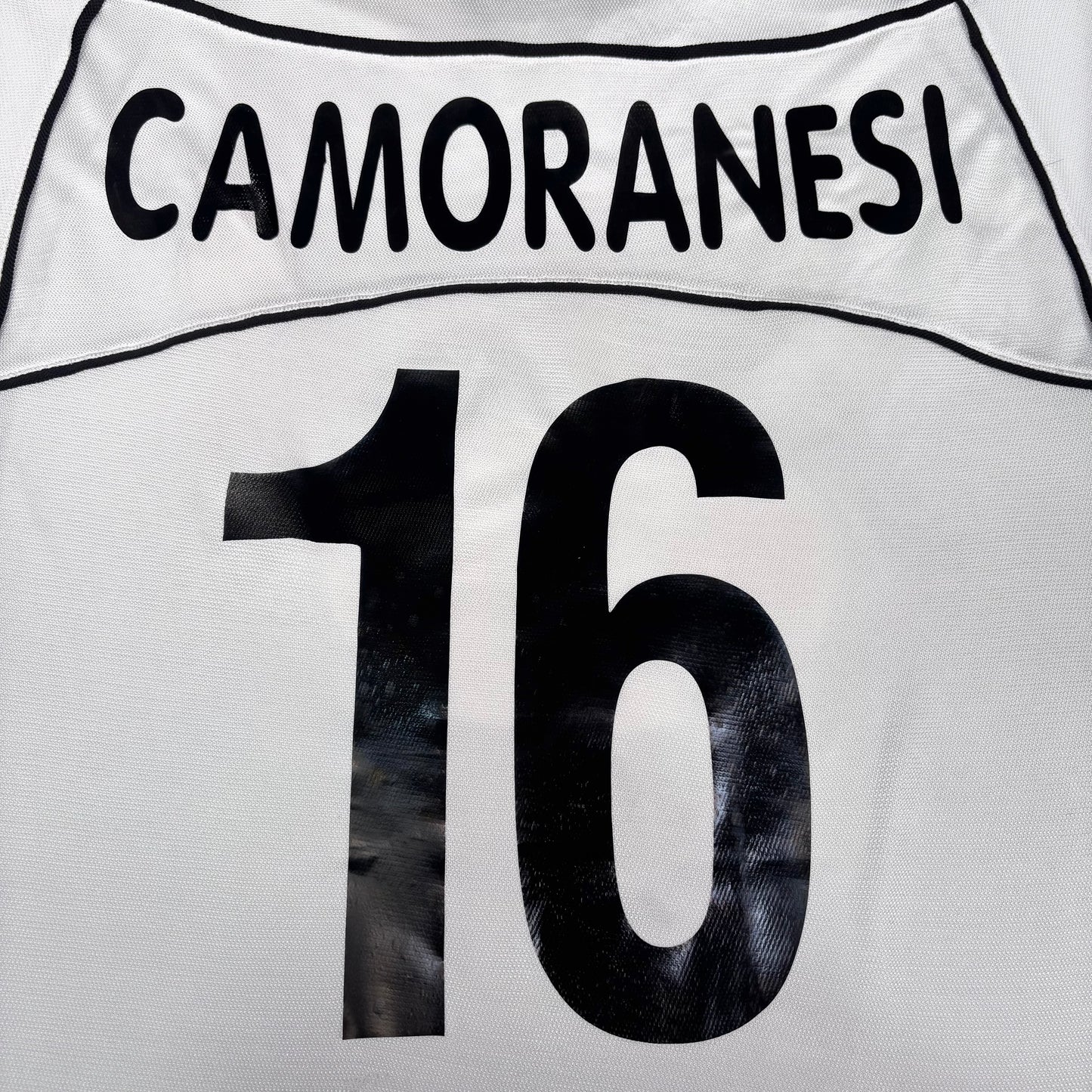2002/03 Juventus Away Shirt - Camoranesi - L