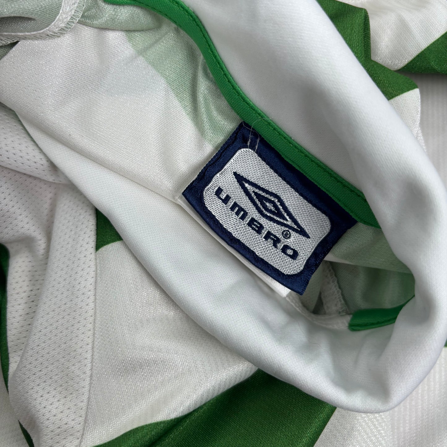 2004/05 Shamrock Rovers Home Shirt - L