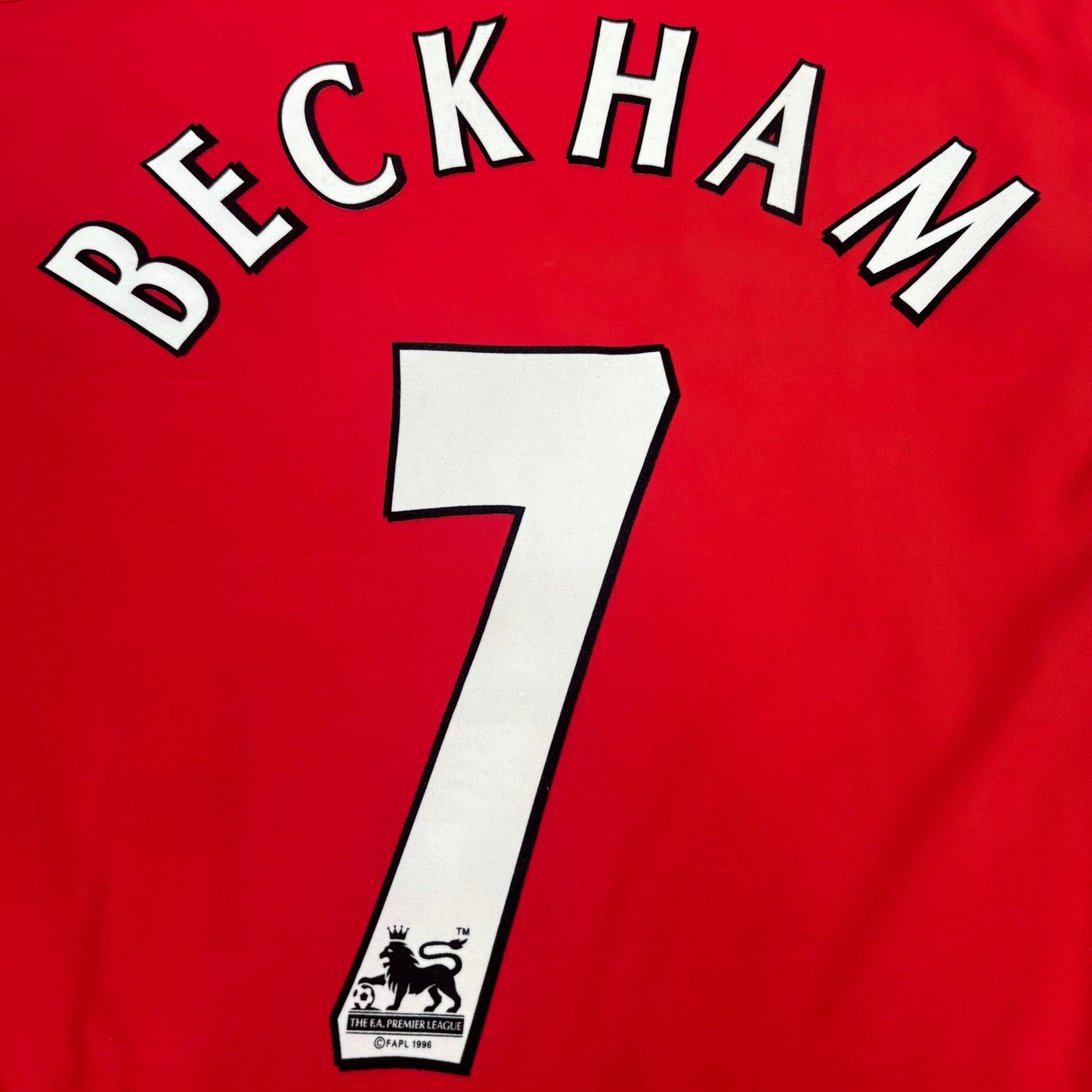 2002/03 Manchester United Home Shirt - Beckham - L