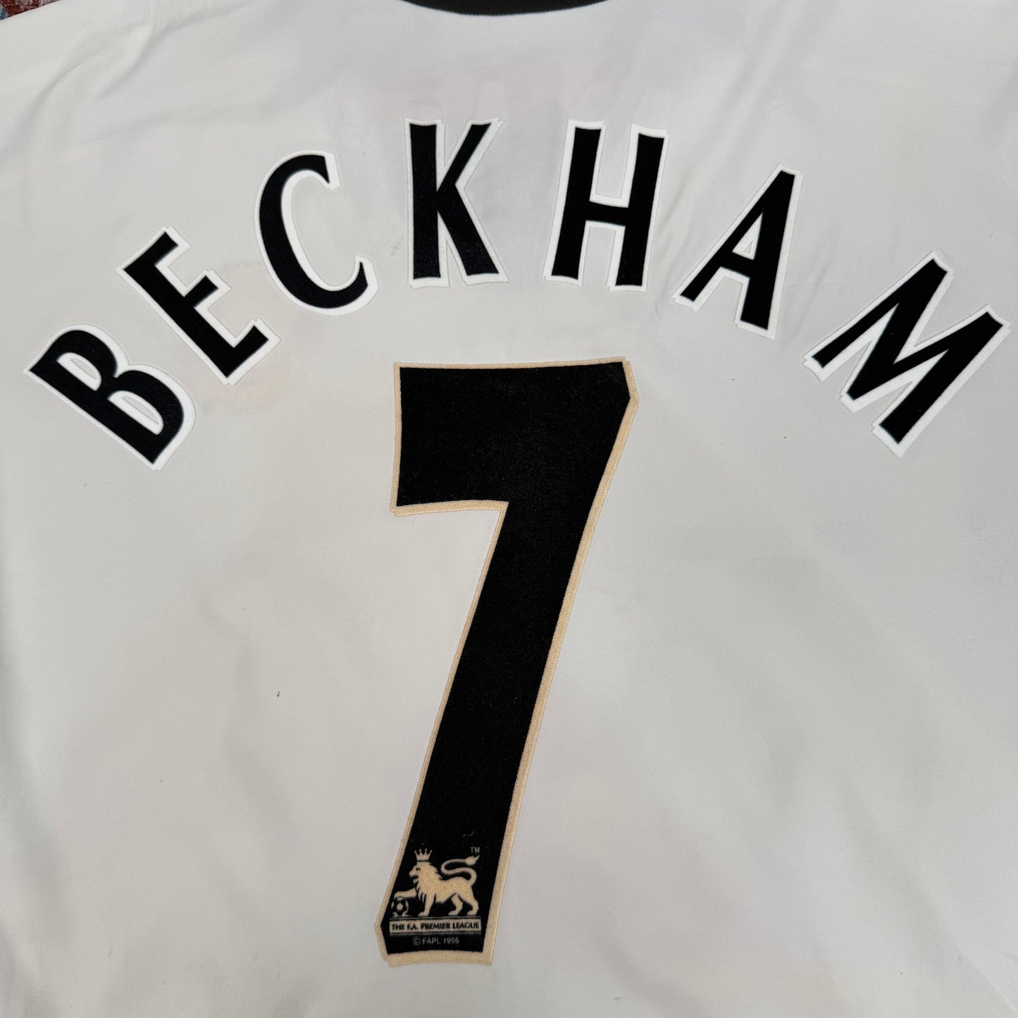 2002/03 Manchester United Away Shirt - Beckham - M