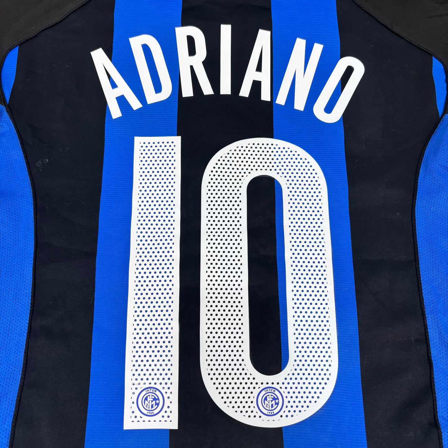 2004/05 Inter Milan Home Shirt - Adriano - L