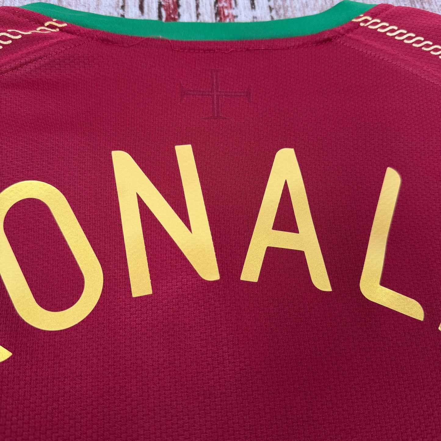 2006/07 Portugal Home Shirt- Cristiano Ronaldo - XL
