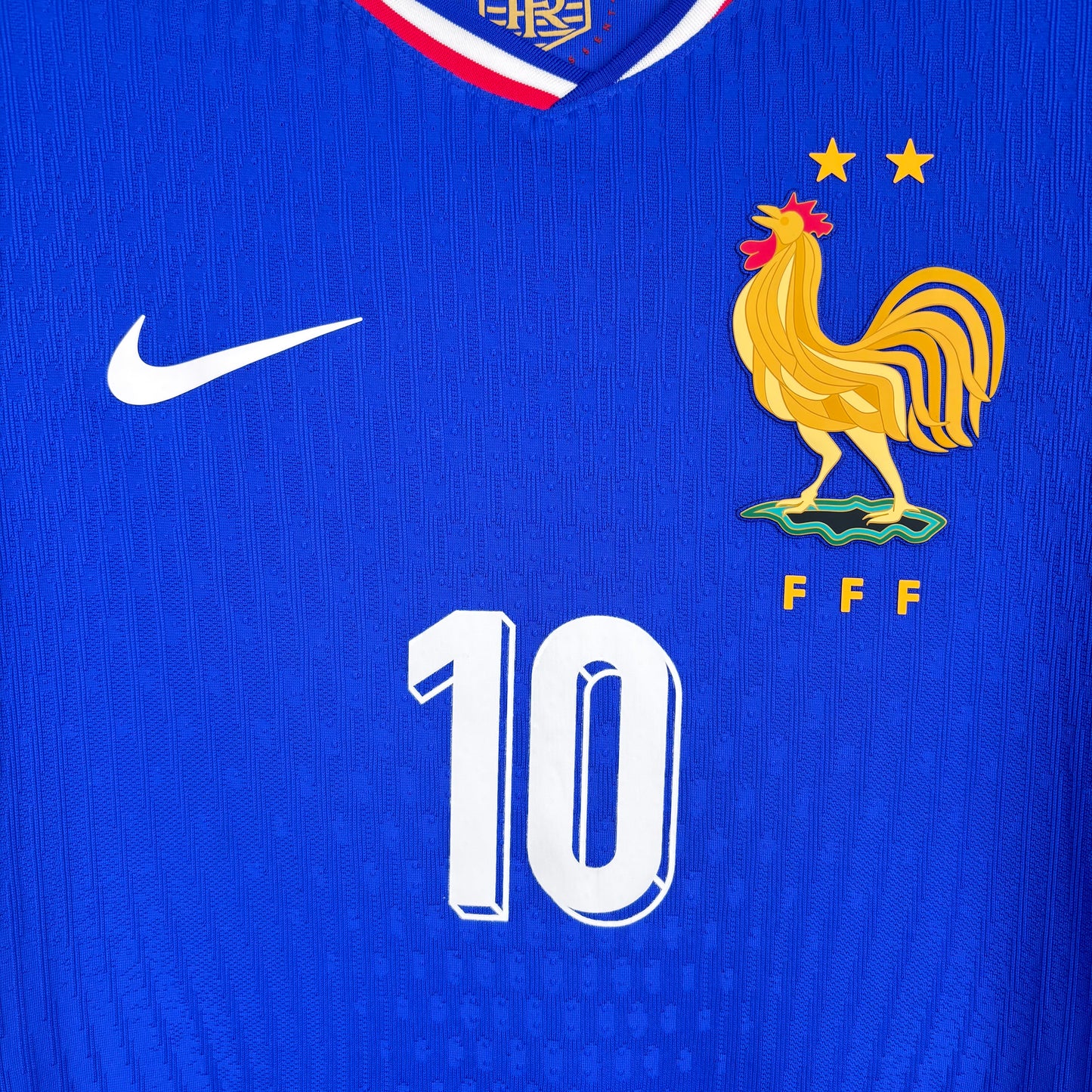 2024/25 France Home Player Issue Shirt - Mbappe - S